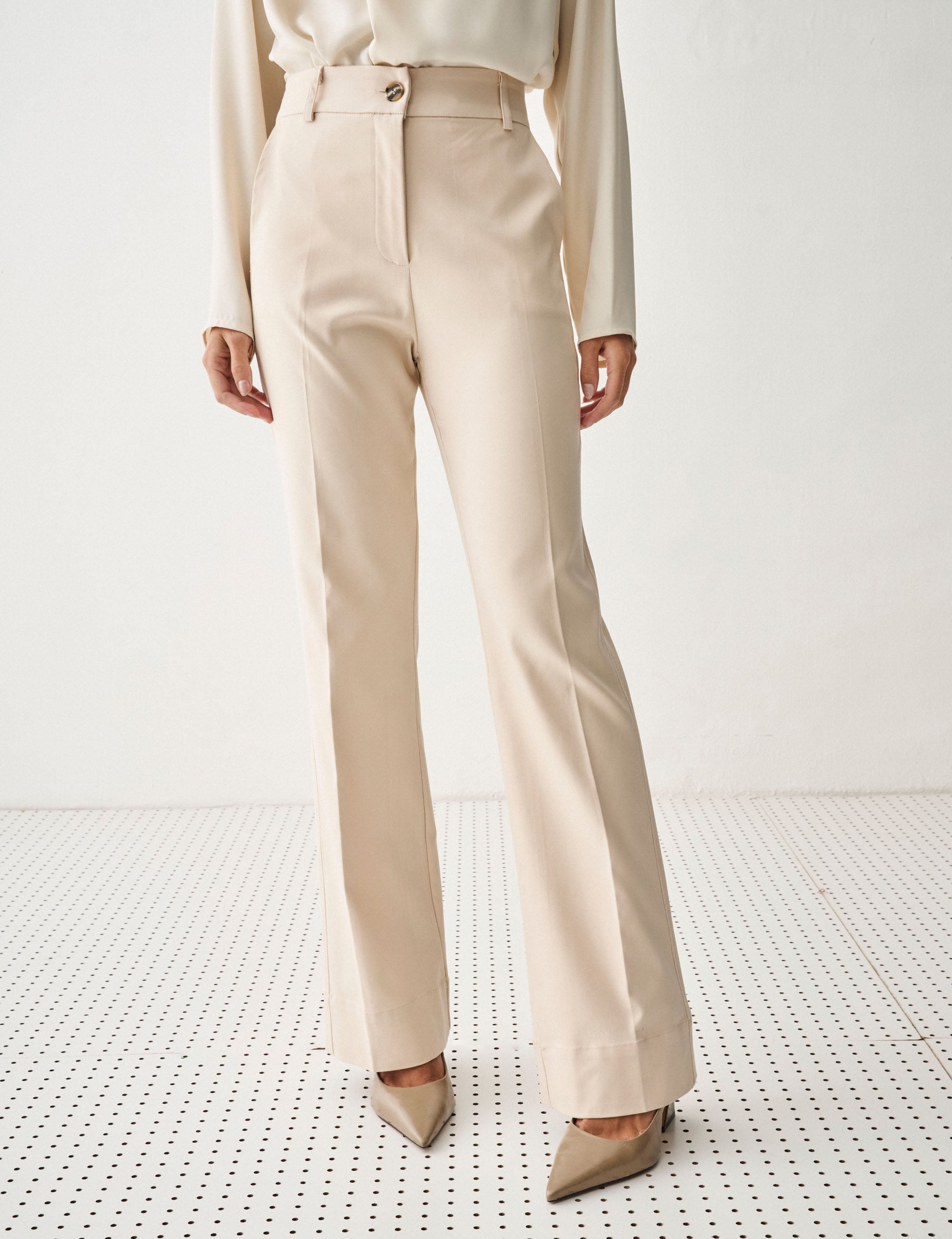 Calça Eleonora Alfaiataria Areia
