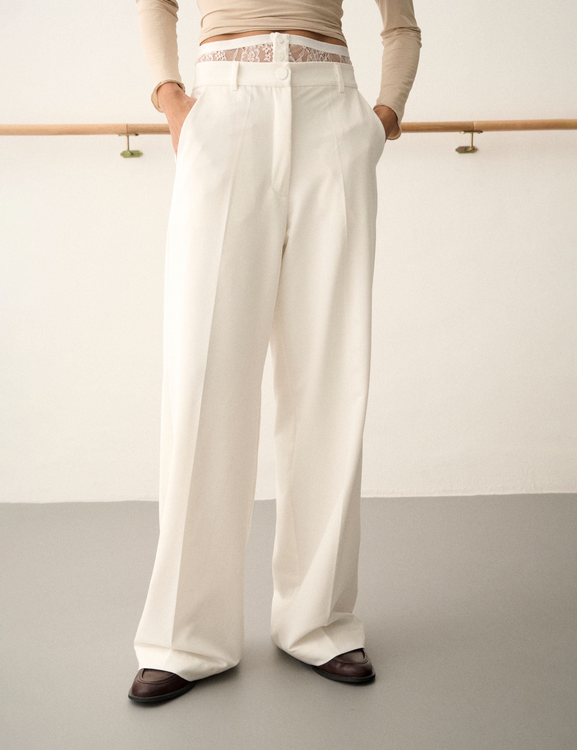 Calça Iris Alfaiataria Off White