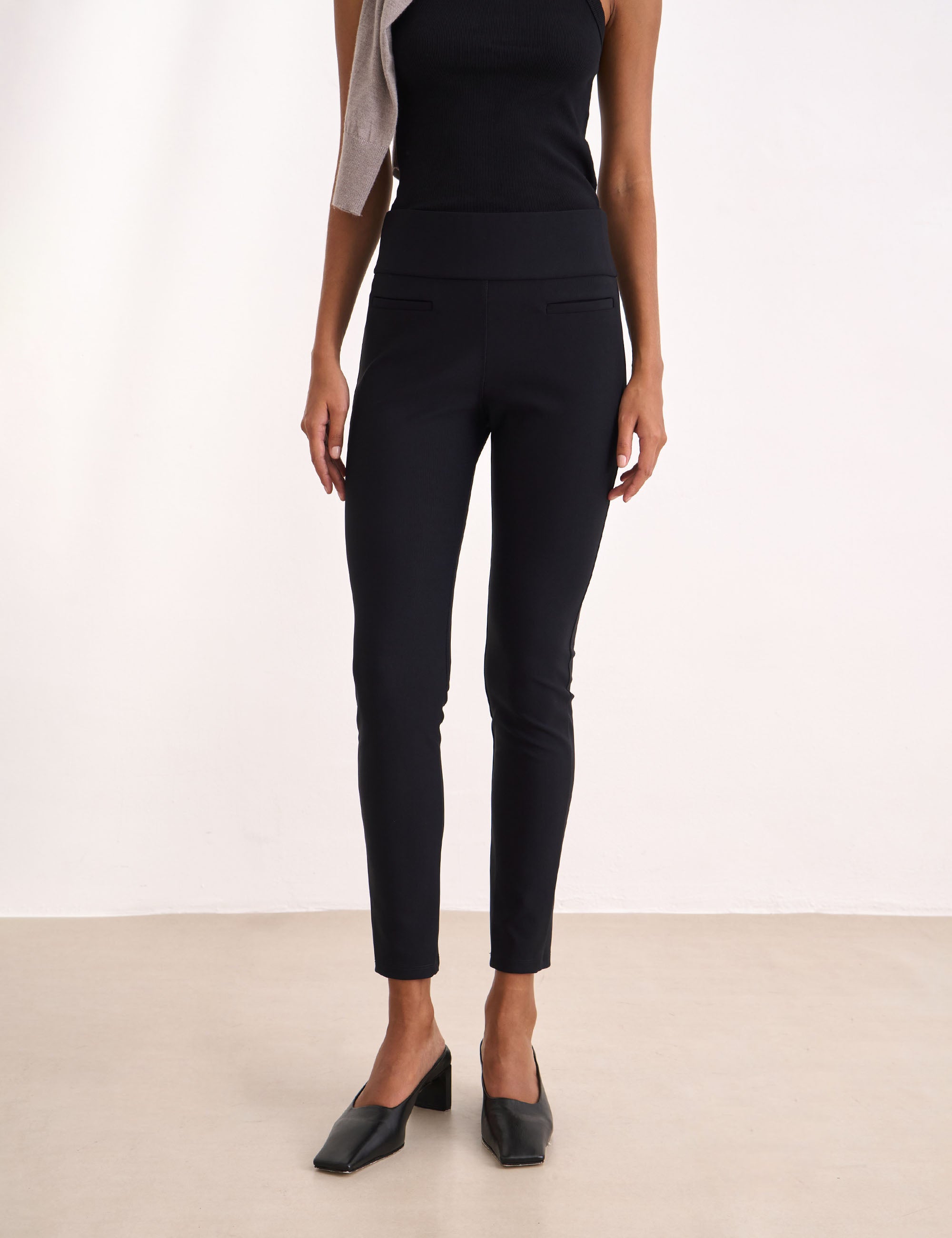 Calça Jesse Malha Preto