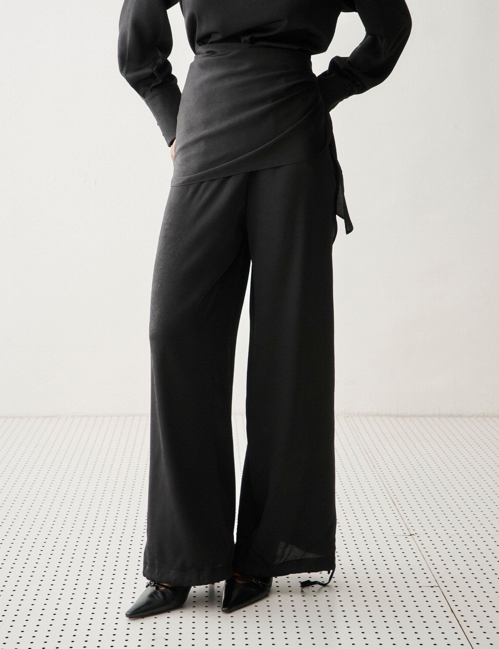 Calça Lenço Mayara Cetim Preto