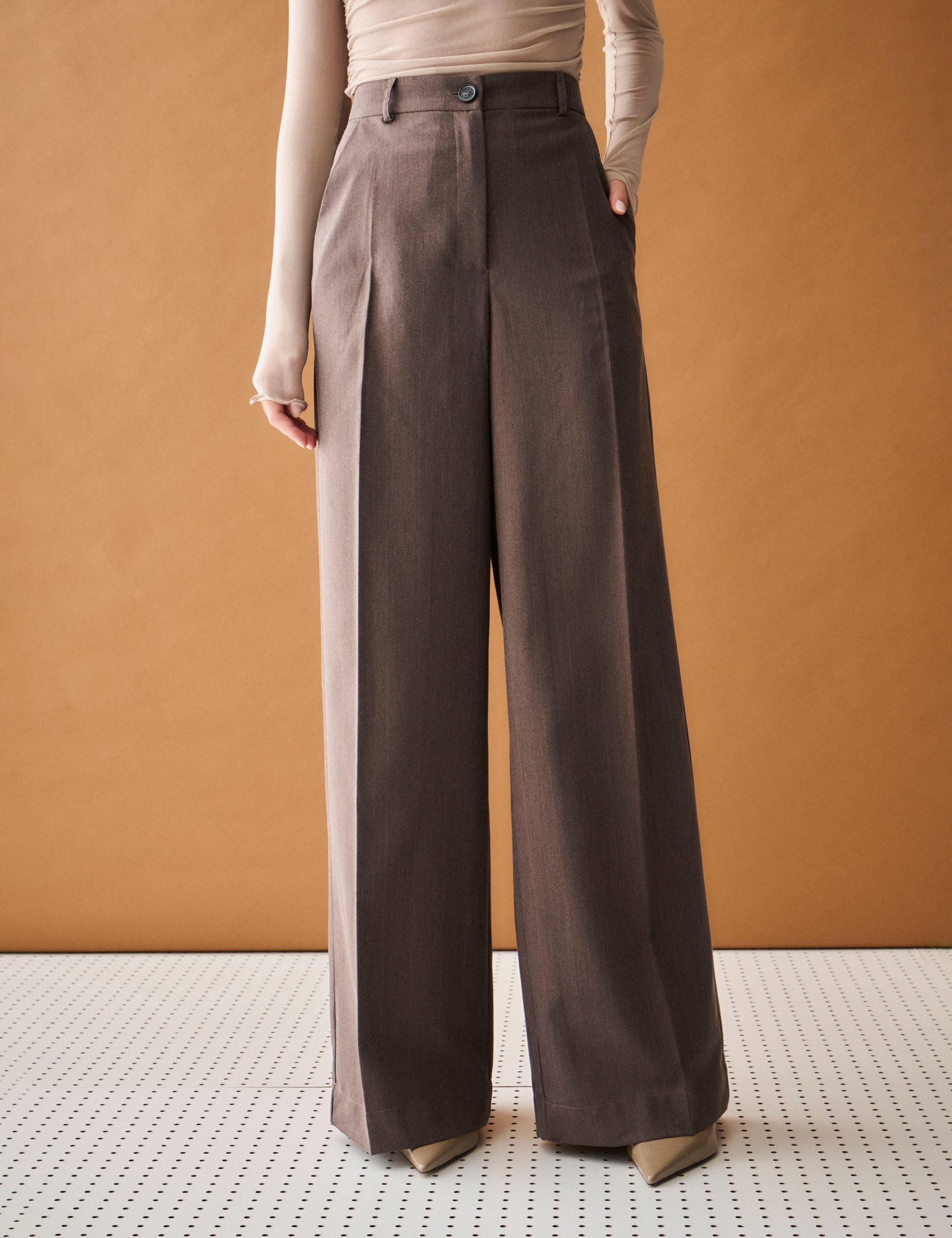 Calça Nysa Alfaiataria Marrom