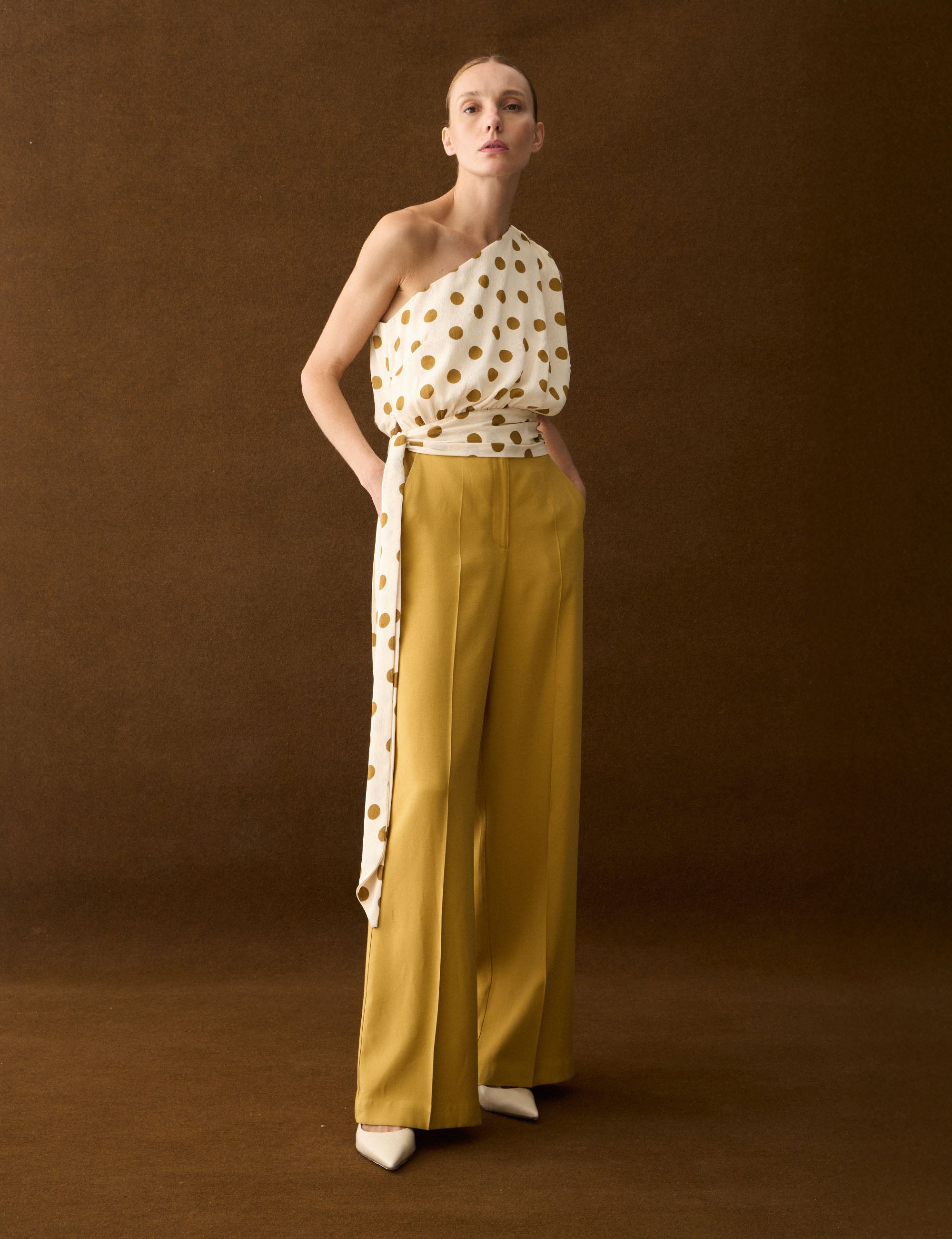 Calça Paulina Alfaiataria Mostarda