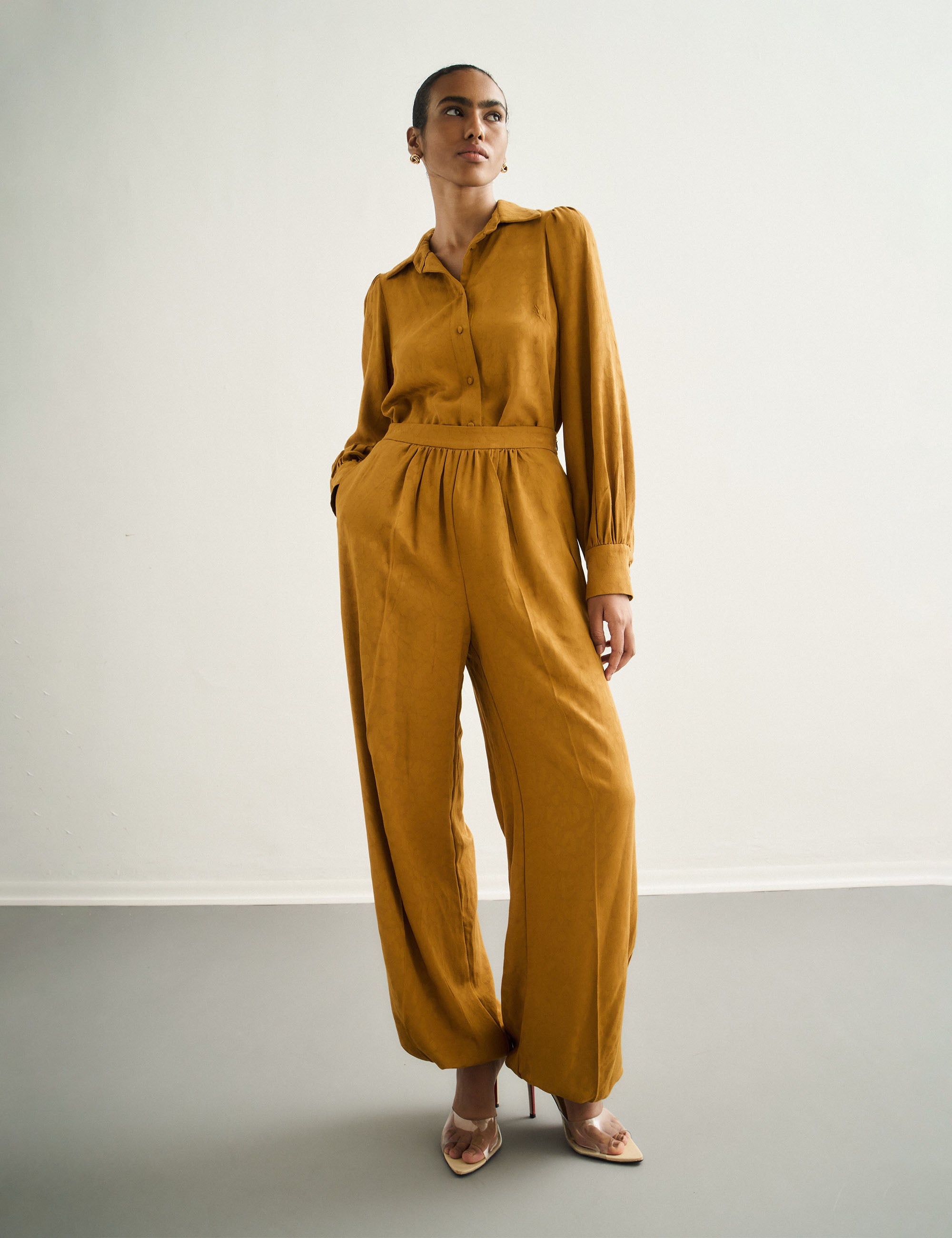 Calça Sandra Jacquard Cúrcuma