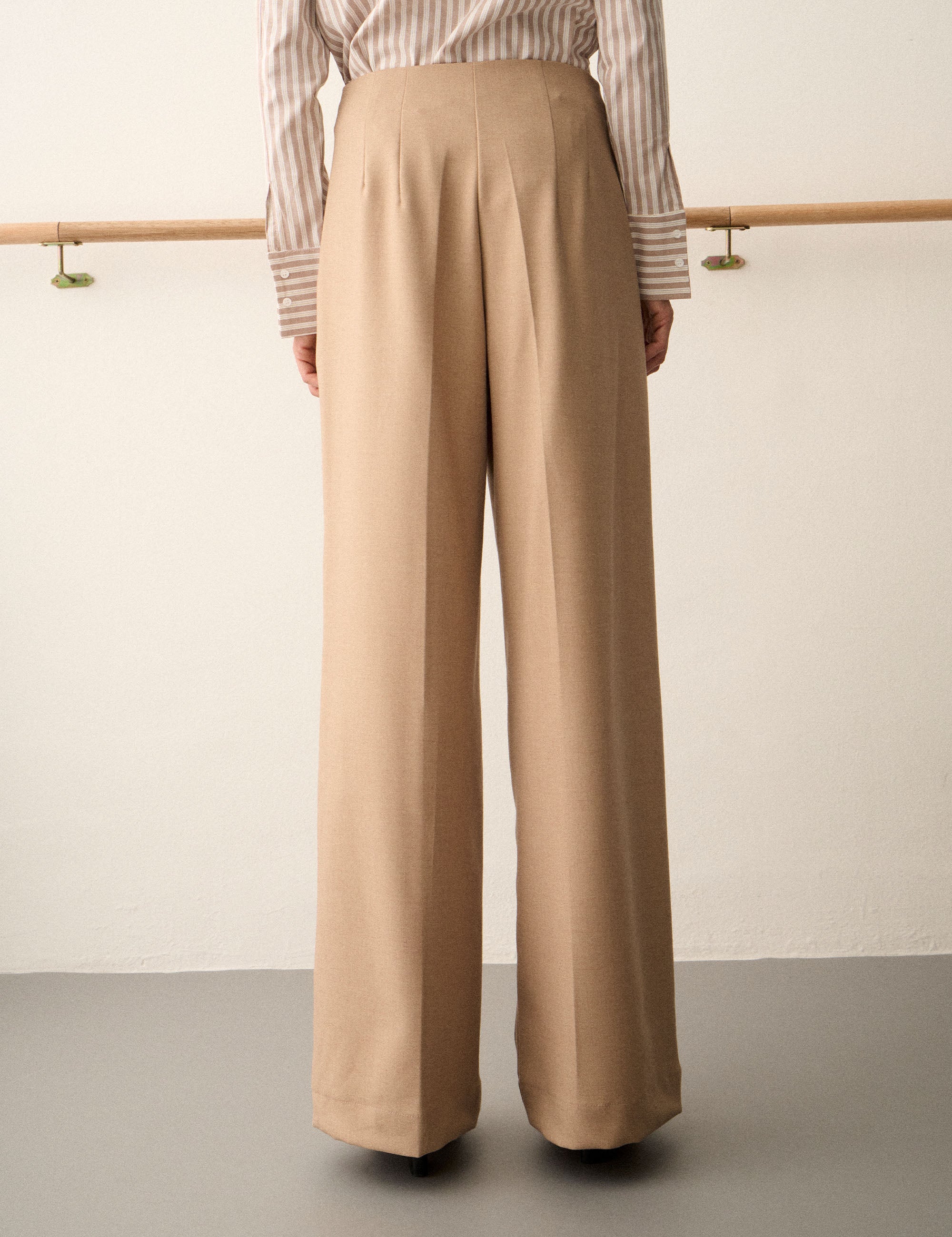 Calça Stella Alfaiataria Bege