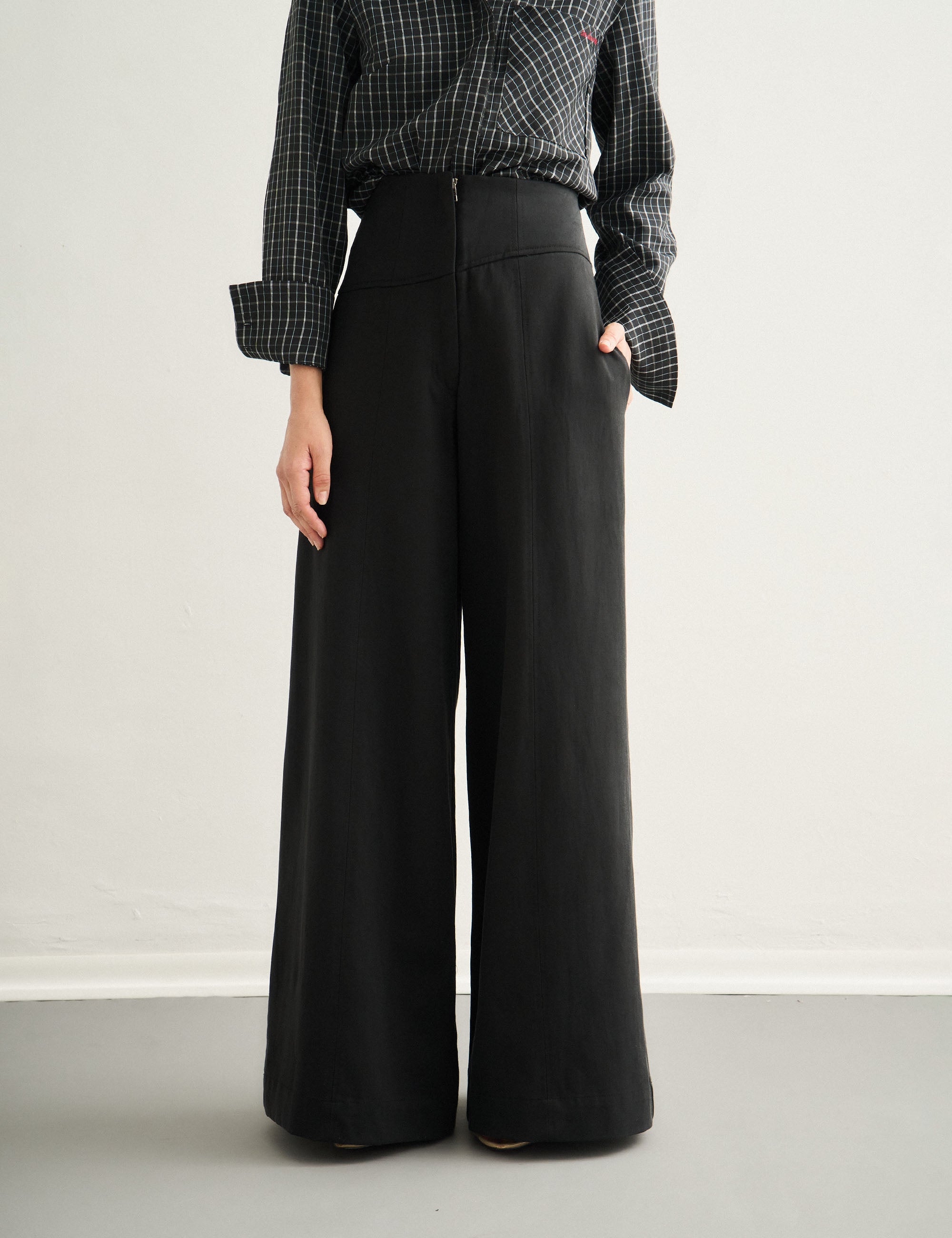 Calça Tate Sarja Preto