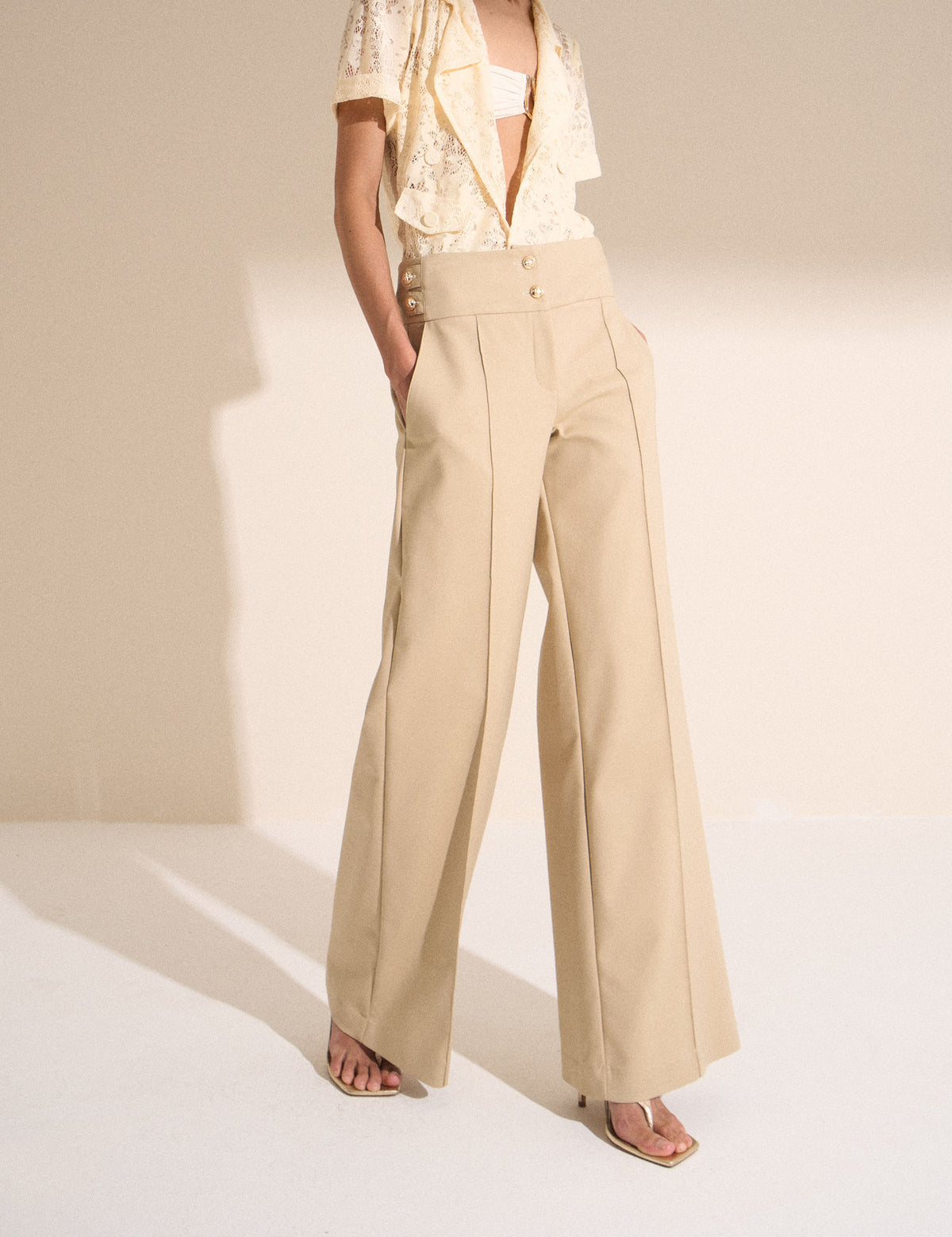 Calça Wide Leg Alfaiataria Areia