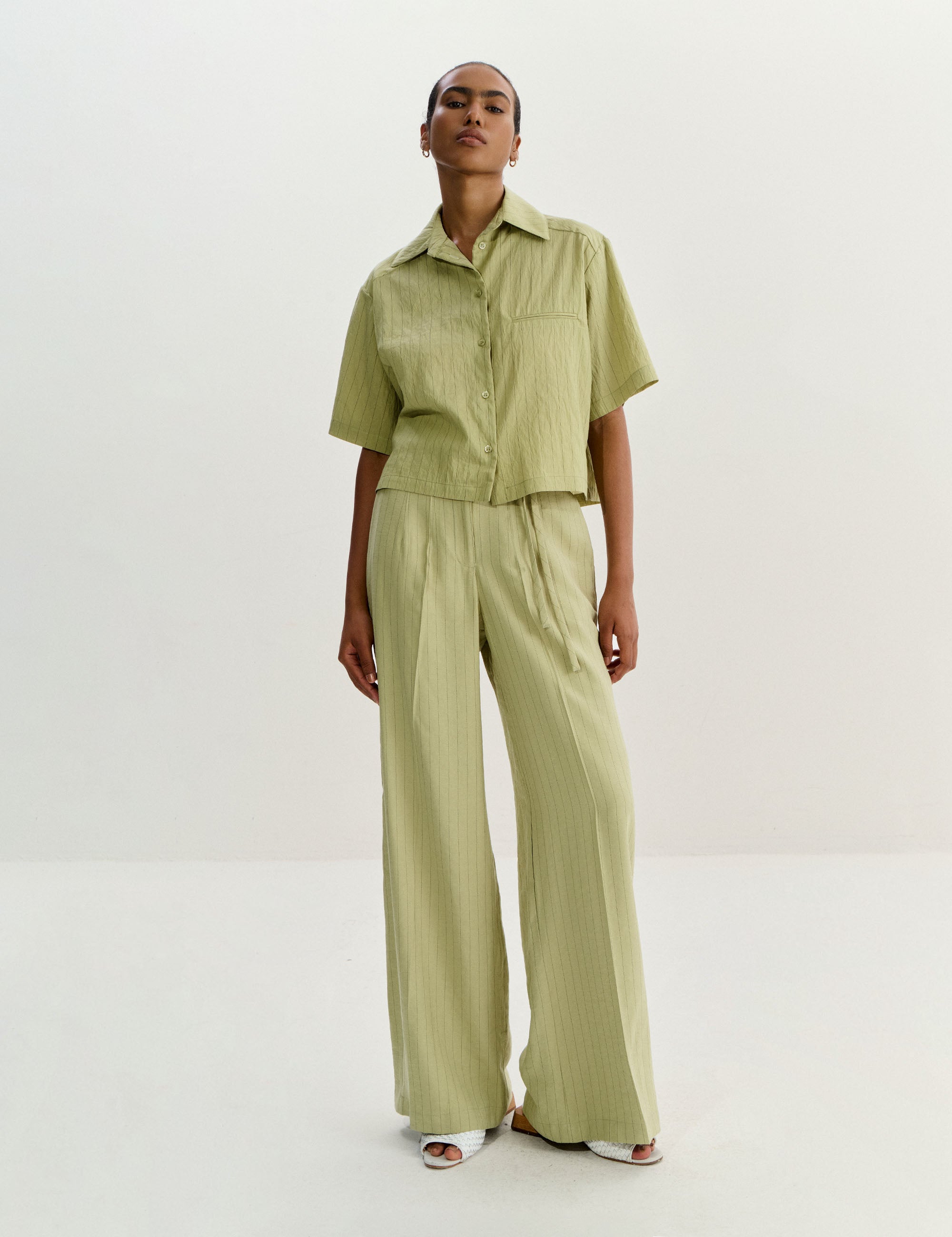 Camisa Adrielly Viscolinho Verde