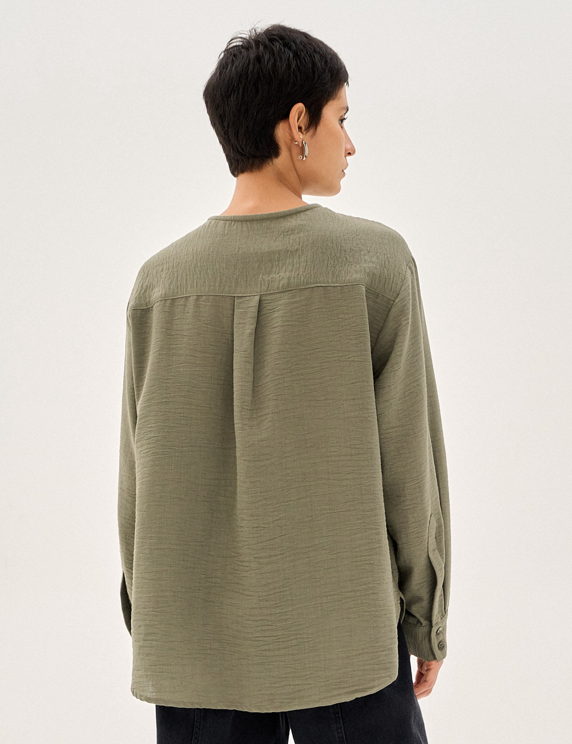 Camisa Alyssa Fluída Militar