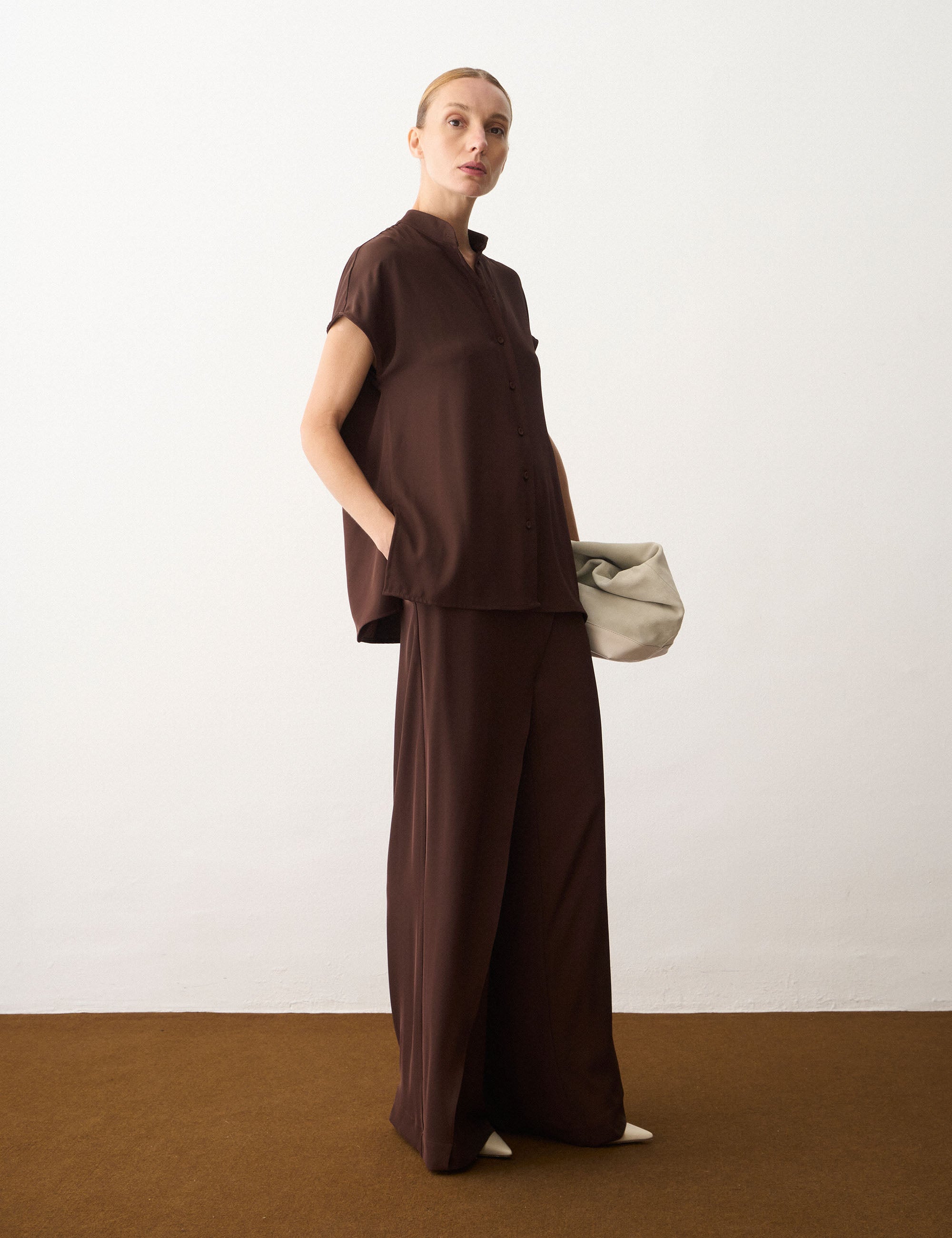 Camisa Anna Fluida Marrom