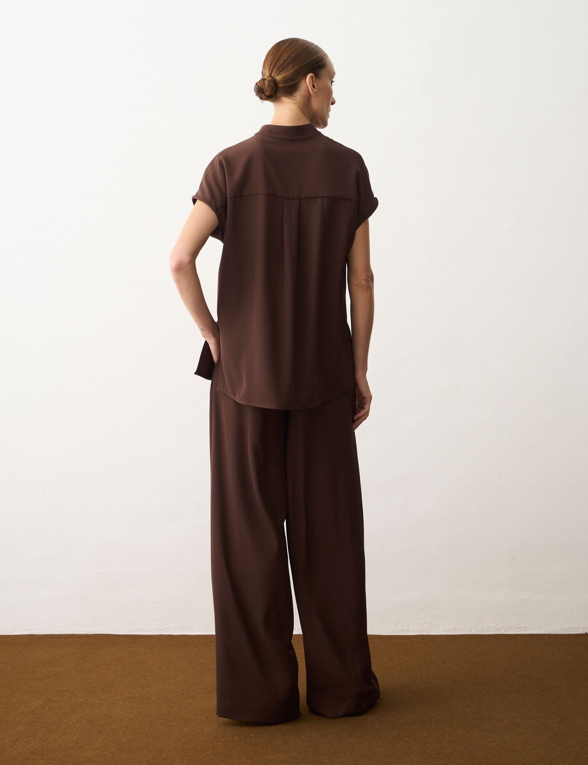 Camisa Anna Fluida Marrom