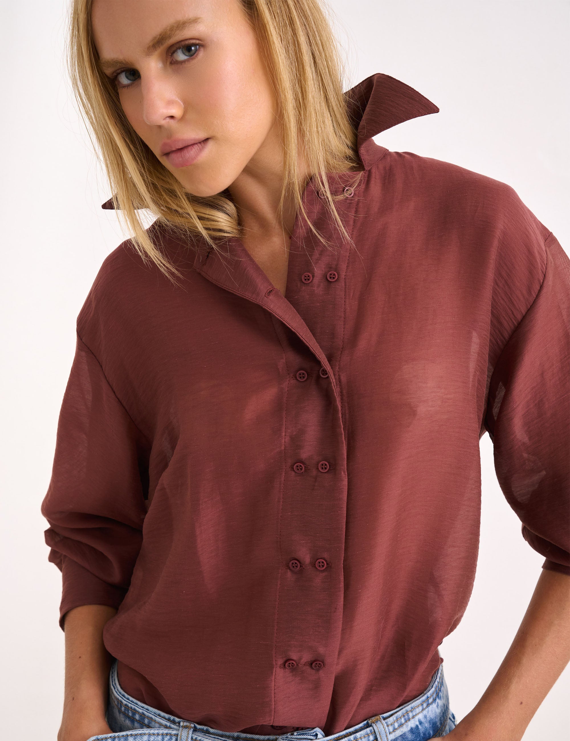 Camisa Antuerpia Voil Marrom