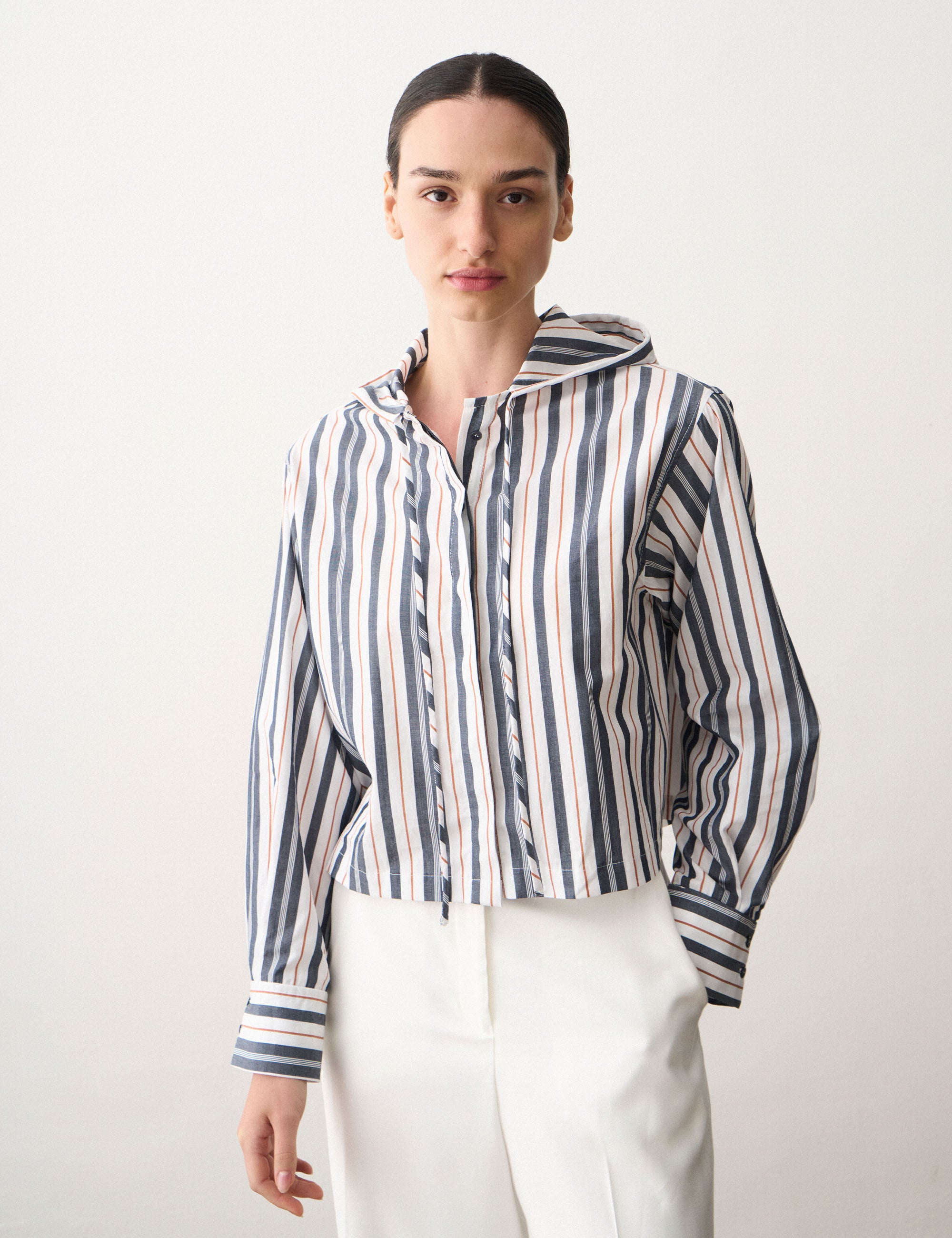 Camisa Daiane Listrada Preto