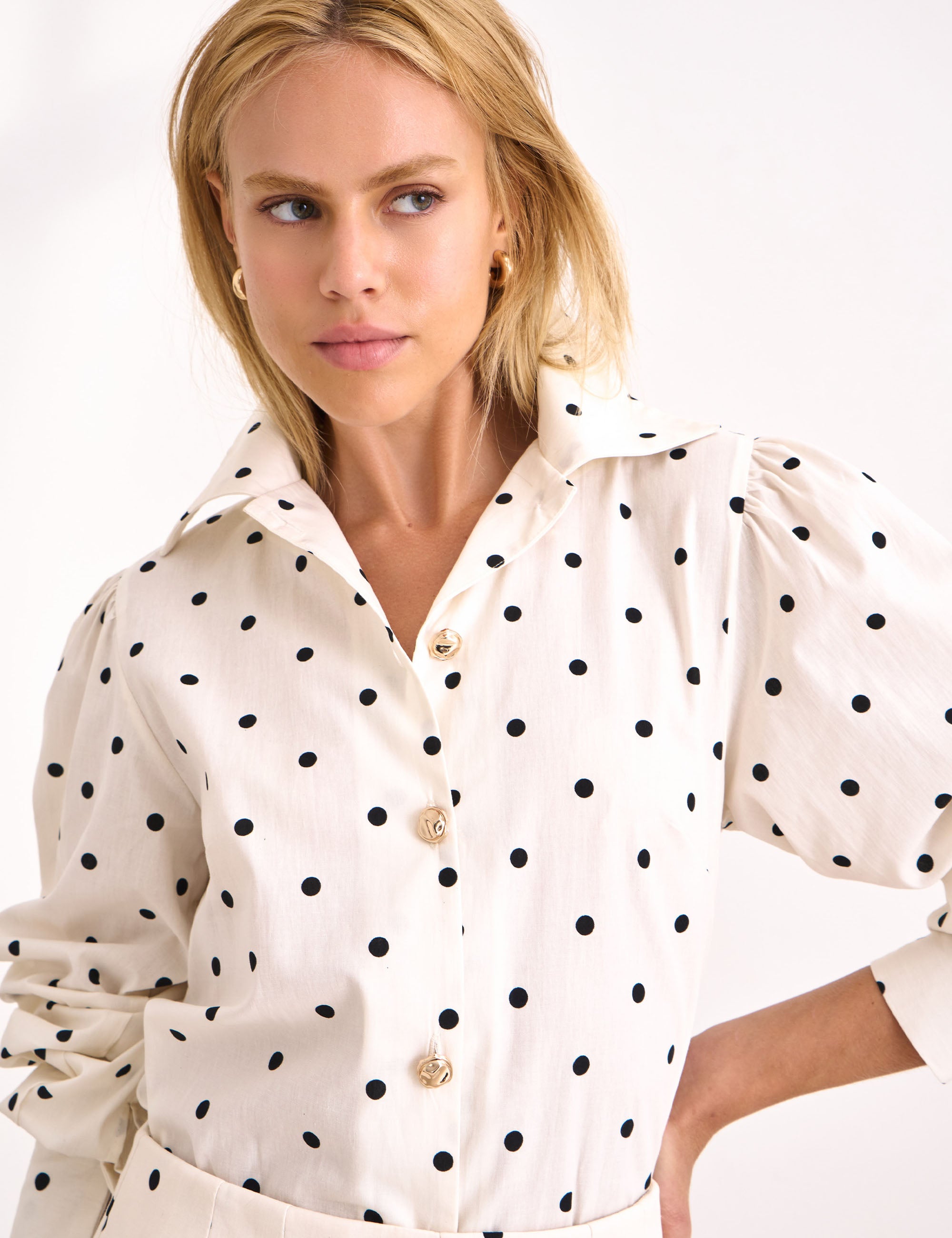 Camisa Poka Tricoline Off White