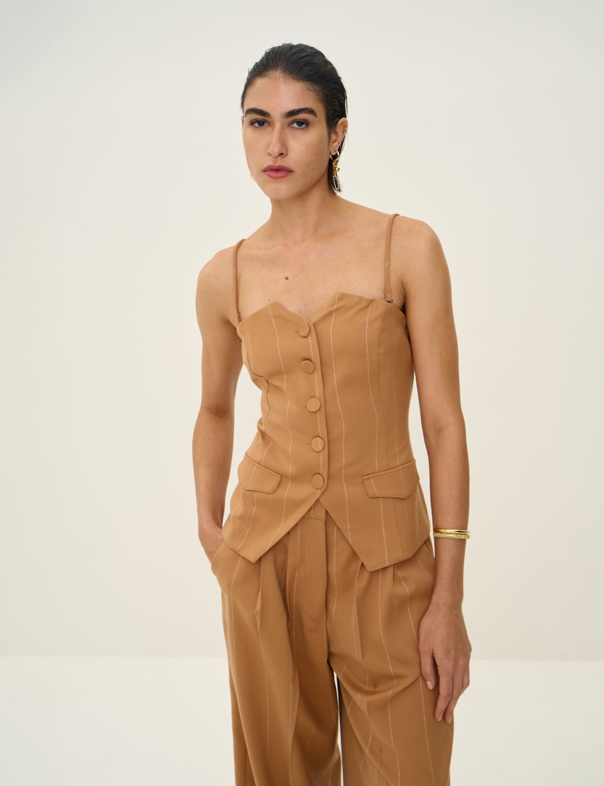 Colete Louise Risca Caramel