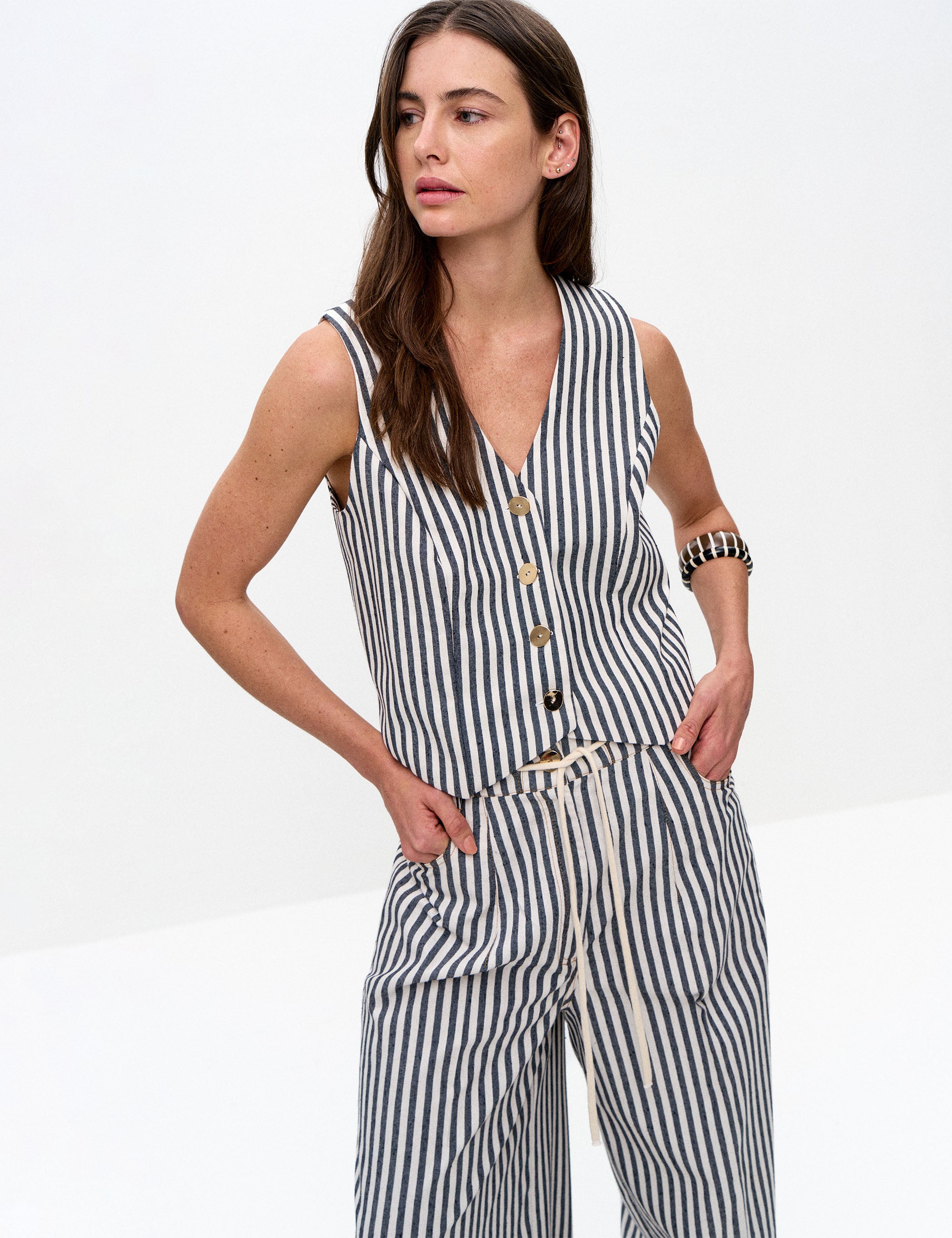 Colete Malia Listrado Preto