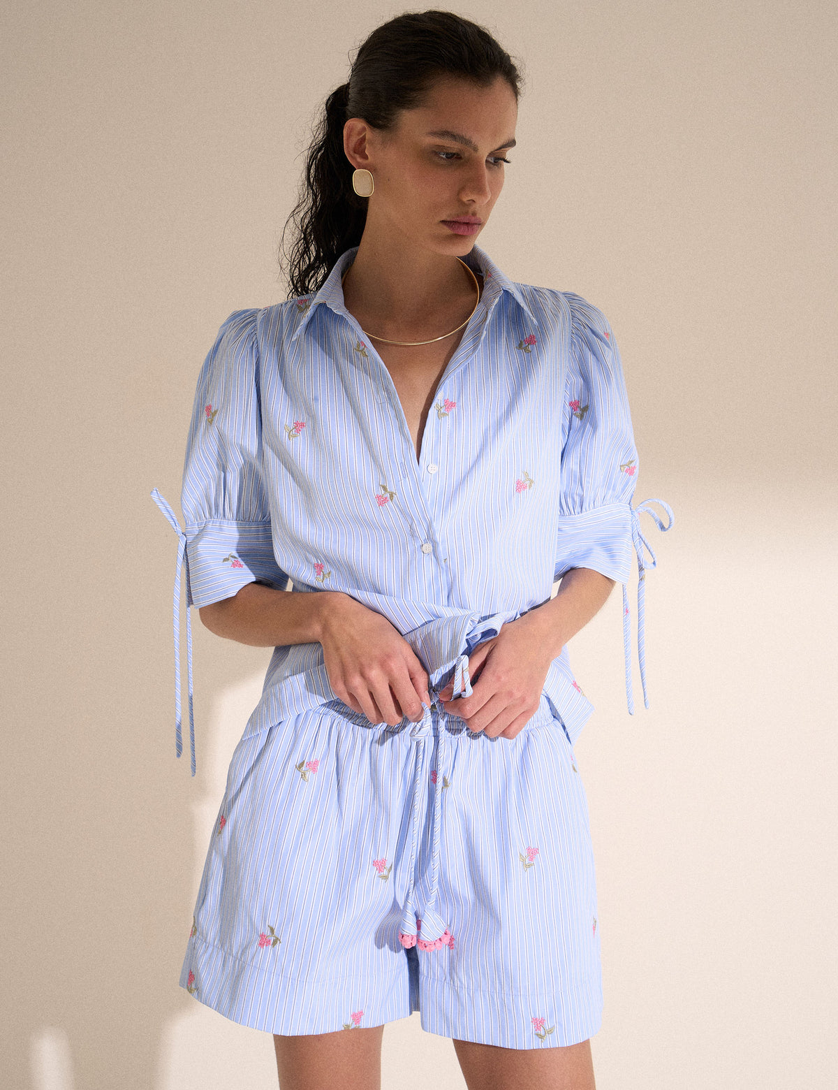 Conjunto Camélia Bordado Rosa