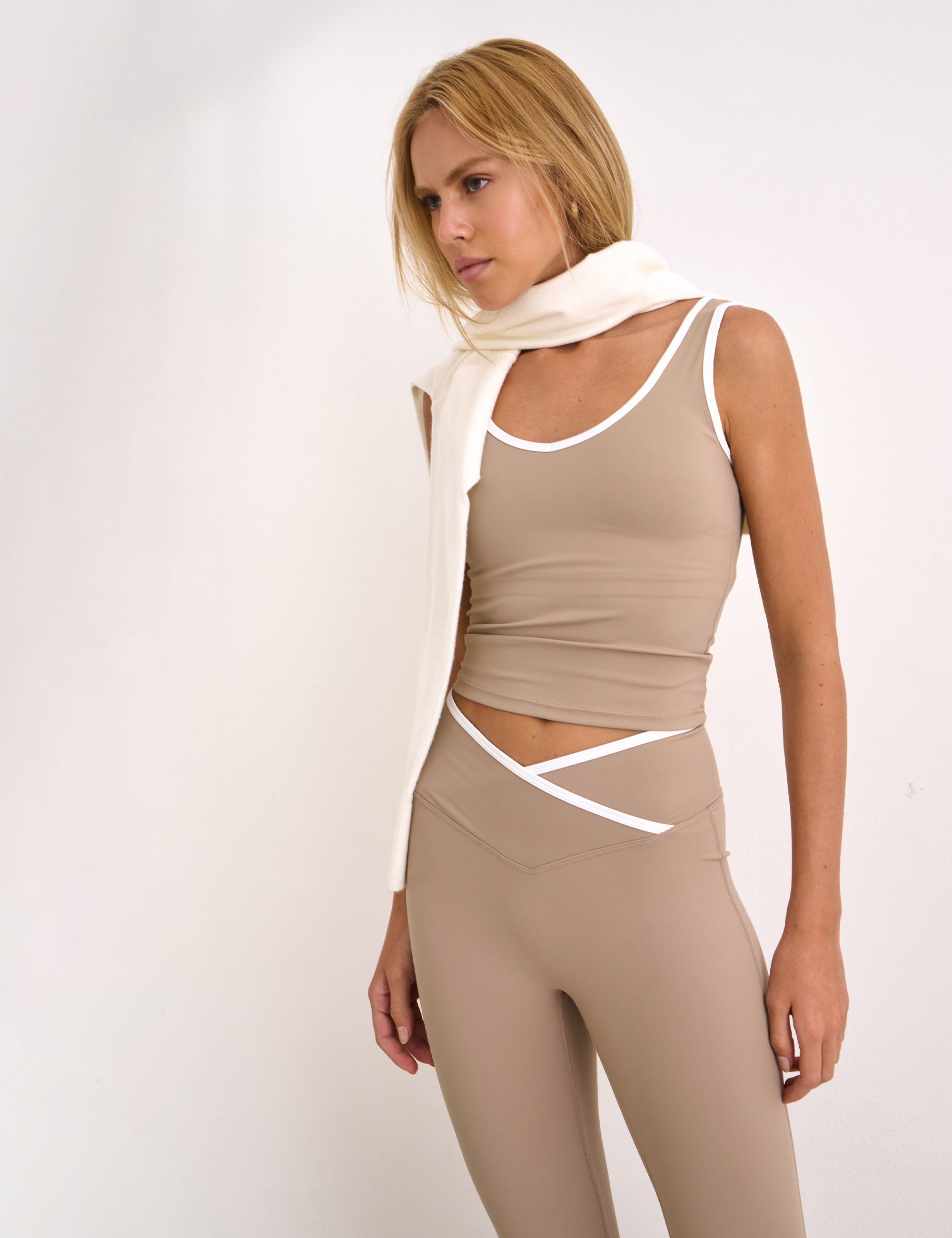 Conjunto Wellness Malha Caqui