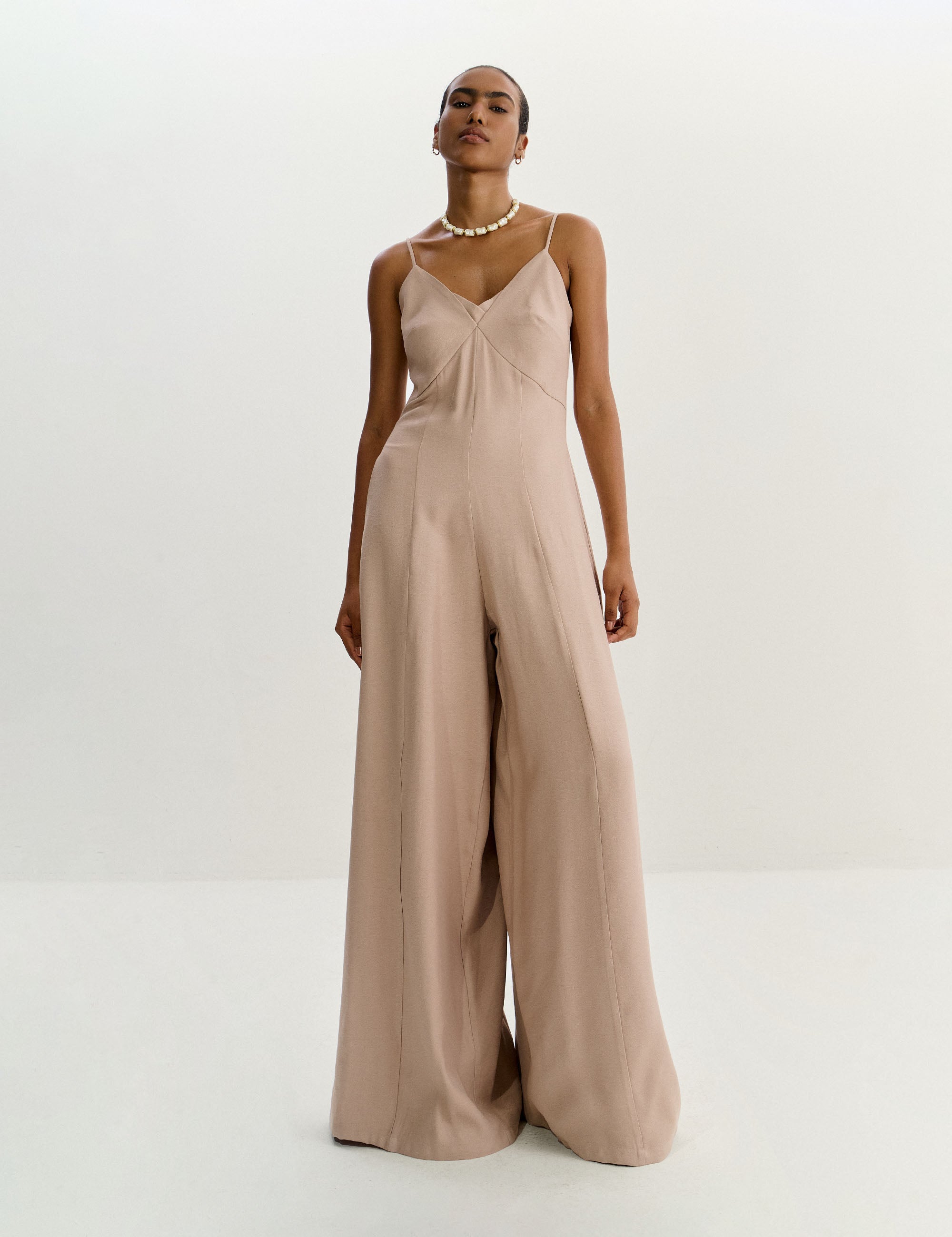 Macacão Leslie Viscose Bege