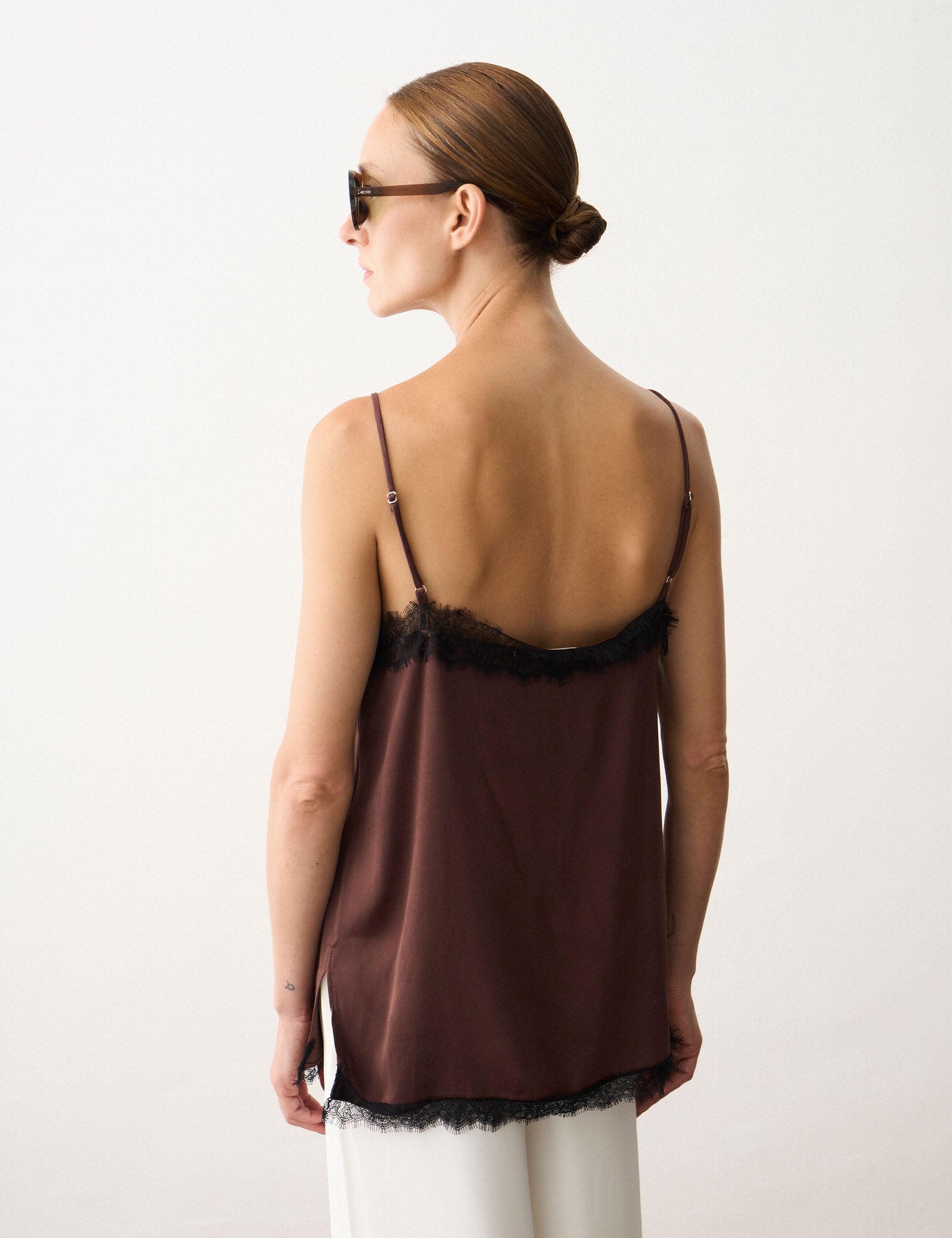 Regata Lingerie Cetim Marrom