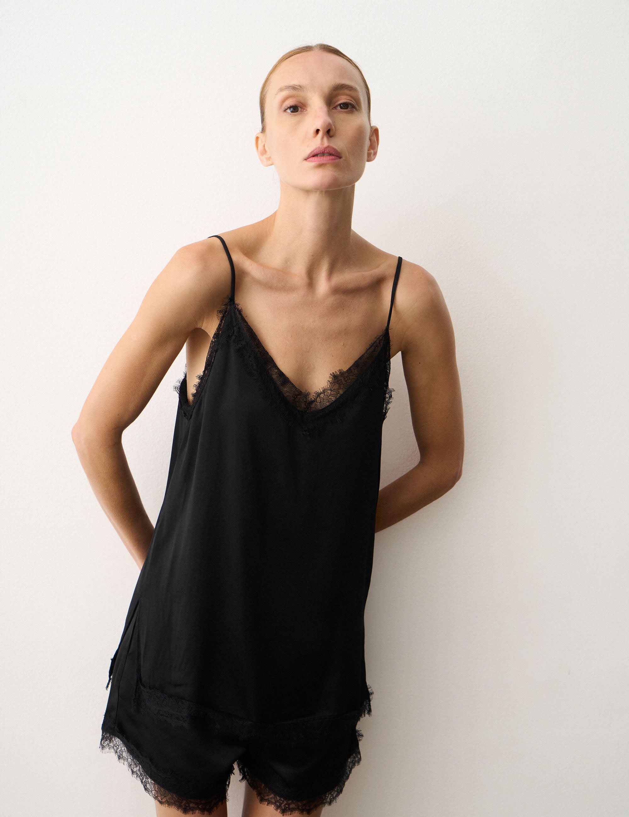 Regata Lingerie Cetim Preto