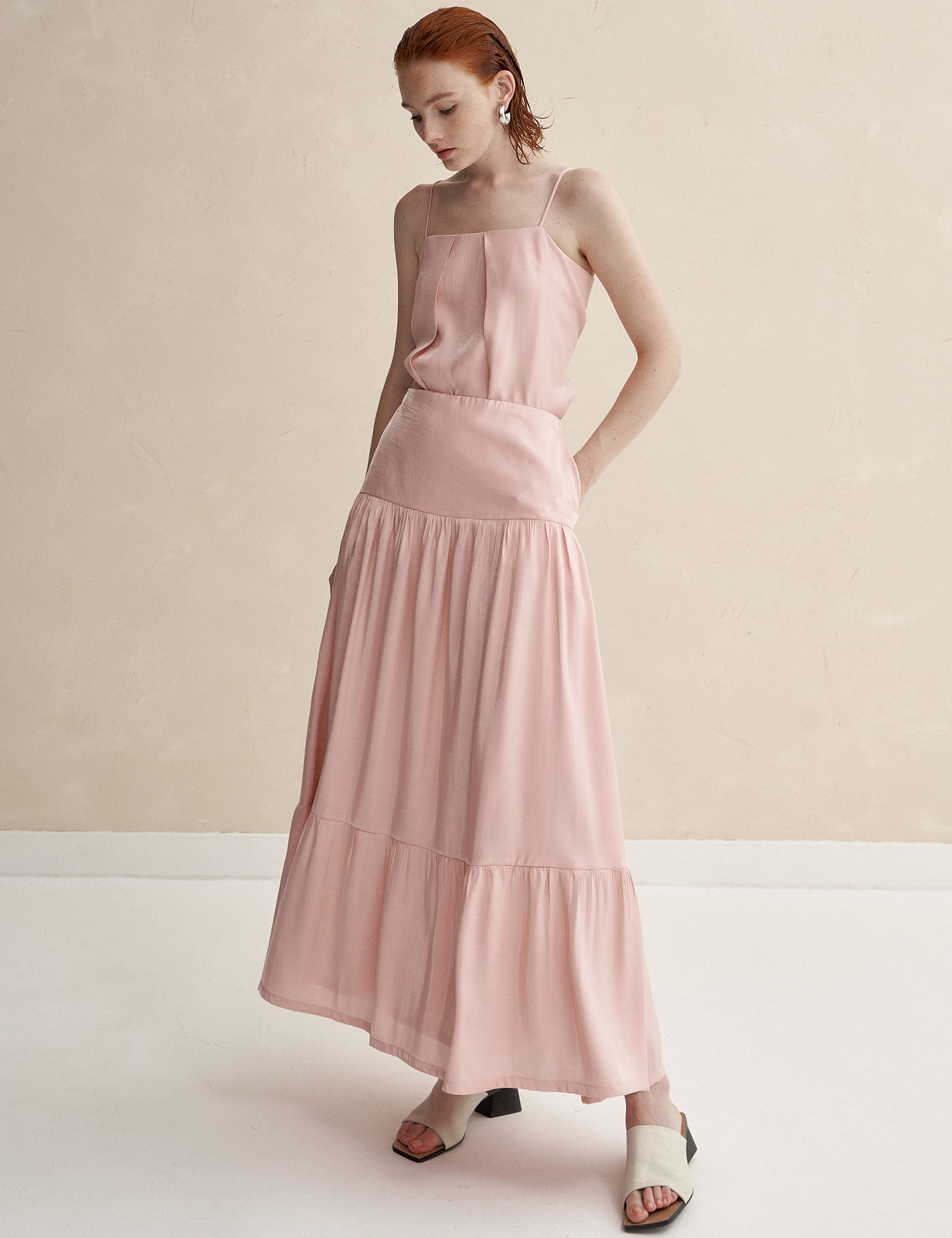Saia Ana Paula Acetinada Rosa