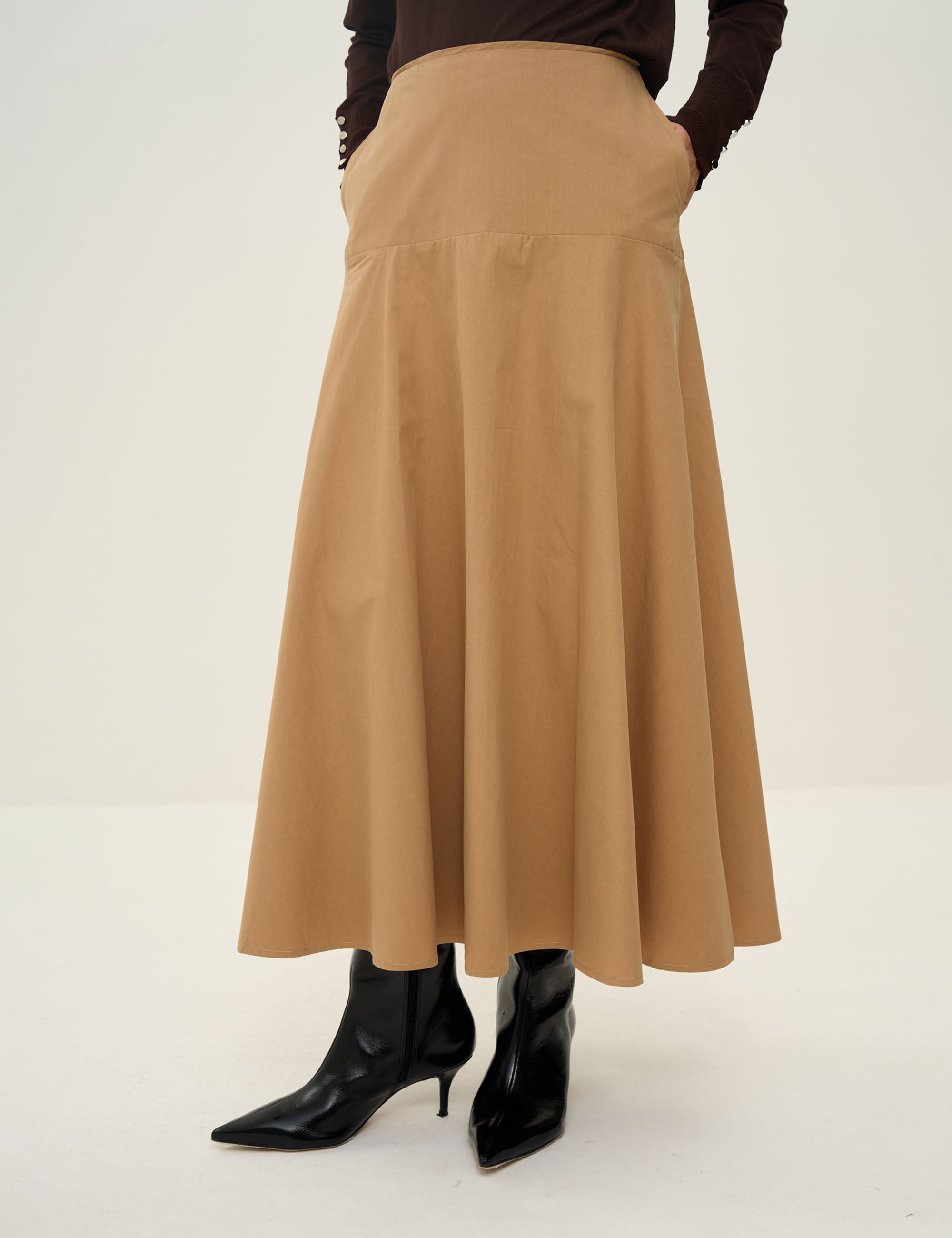 Saia Betina Tricoline Camel