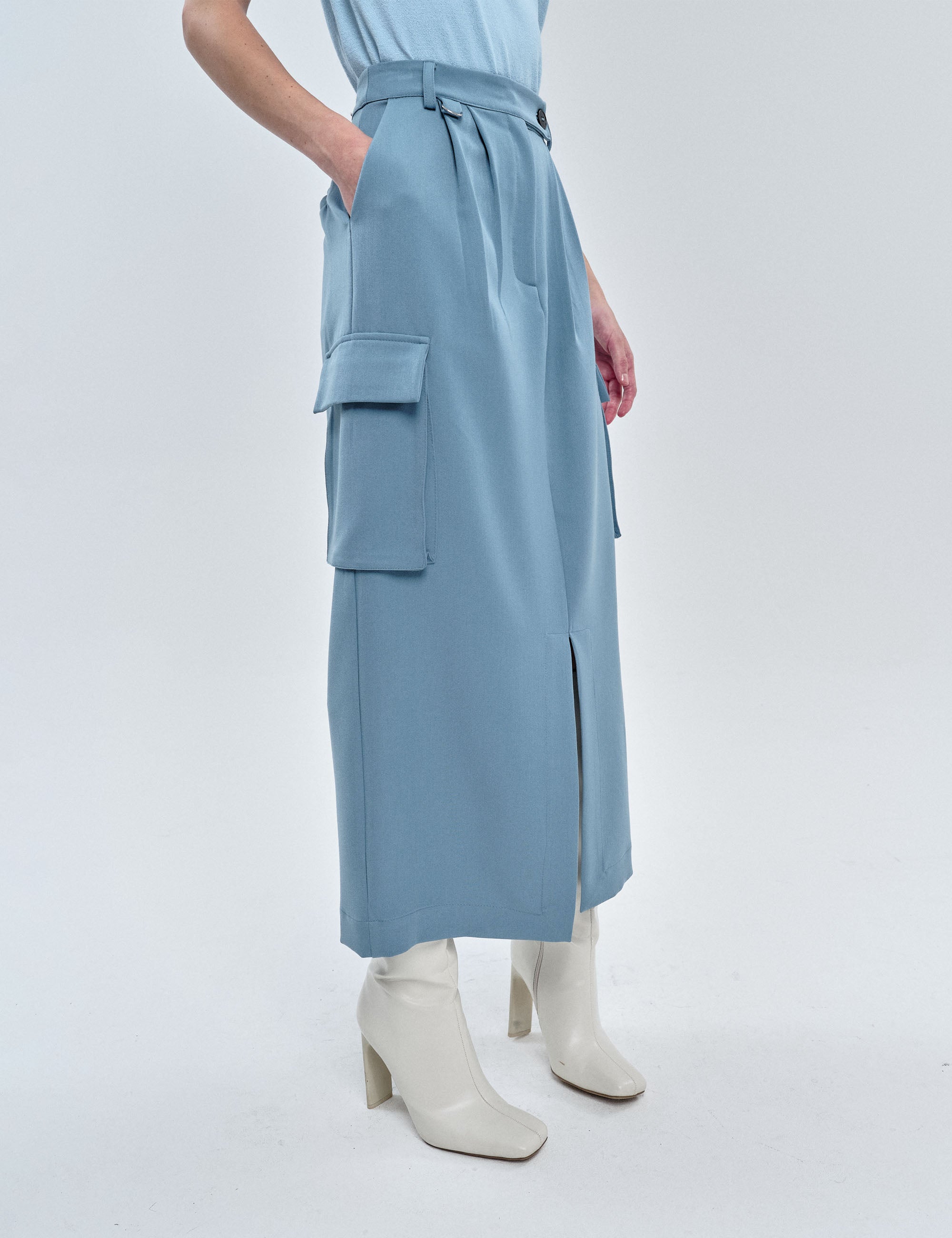 Saia Brune Alfaiataria Azul