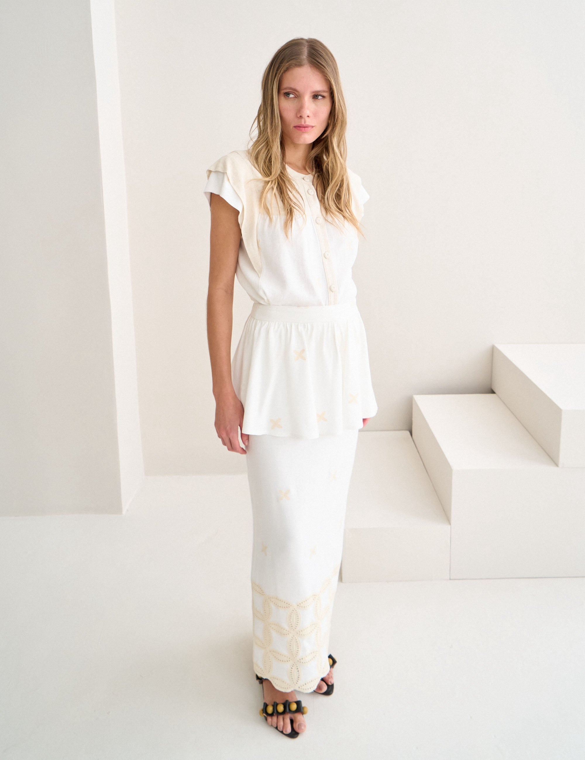 Saia Cecília Bordada Off White