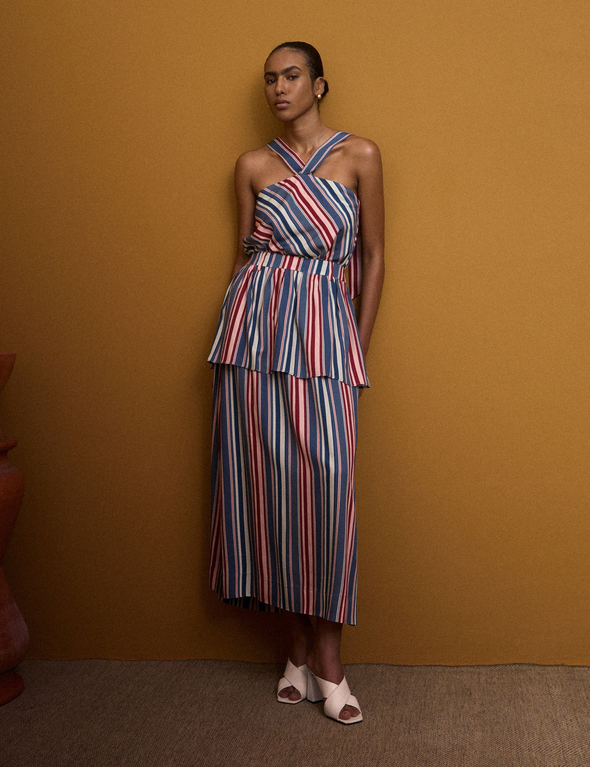 Saia Eliana Listra Marinho