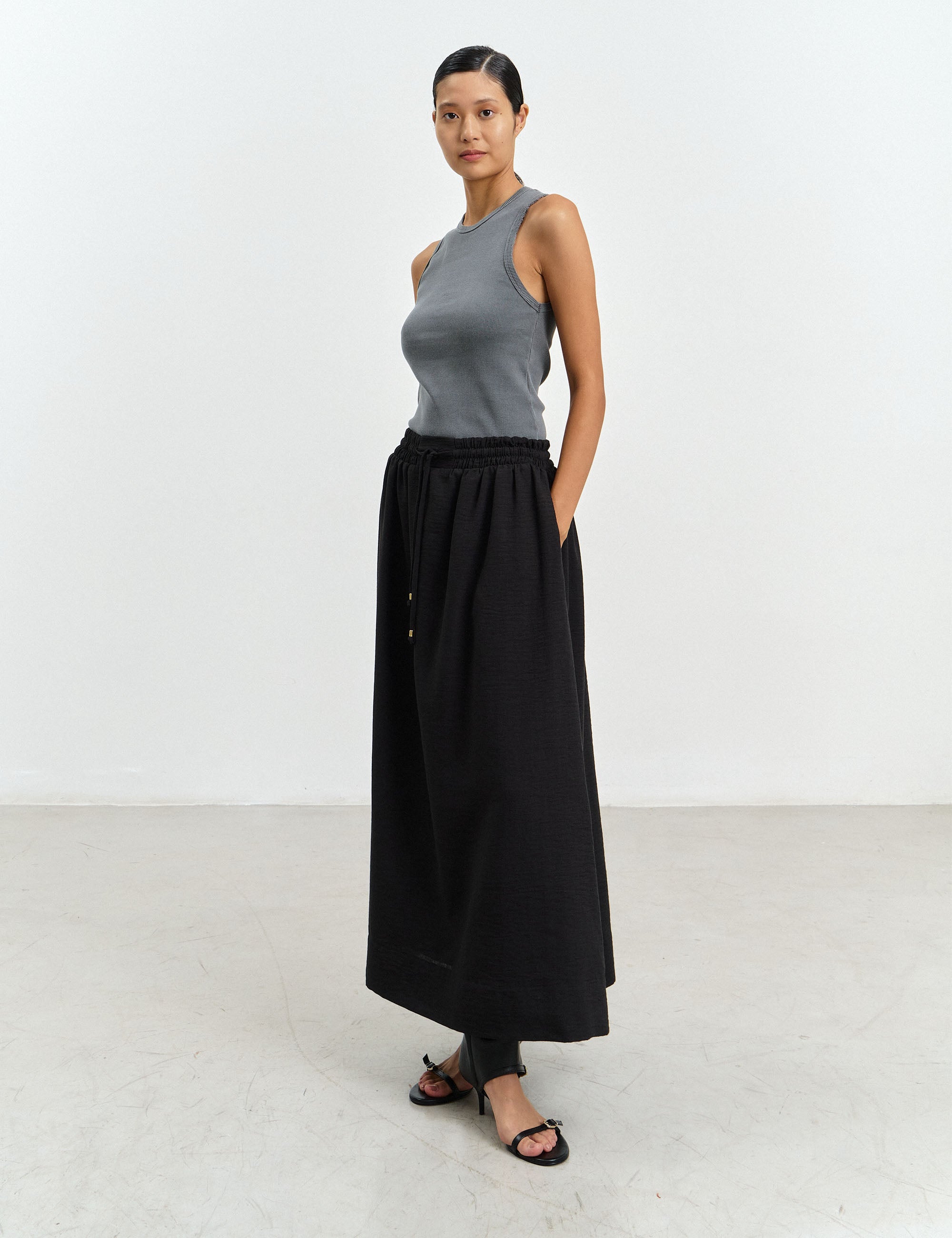 Saia Fernanda Fluída Preto
