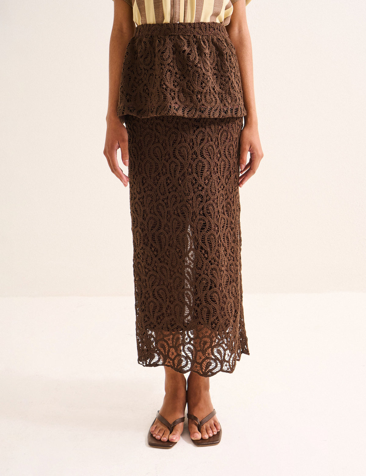 Saia Filomena Peplum Marrom