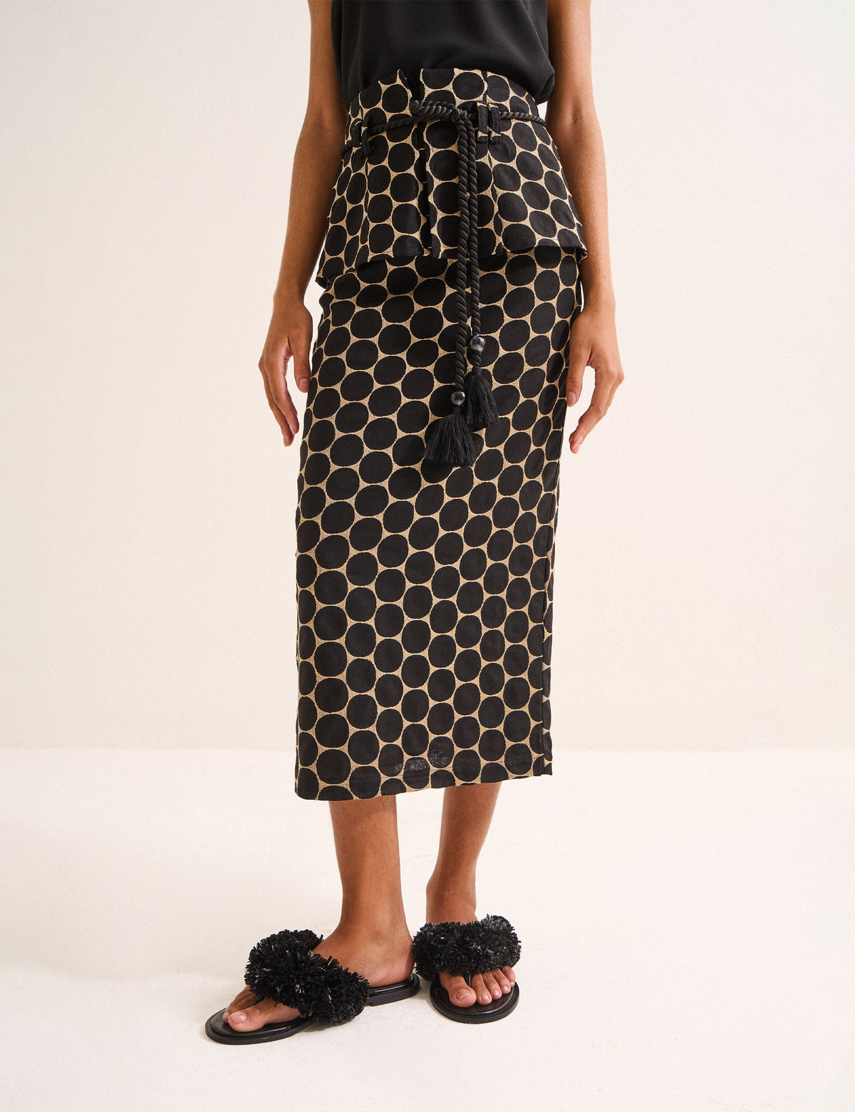 Saia Fiore Peplum Preto