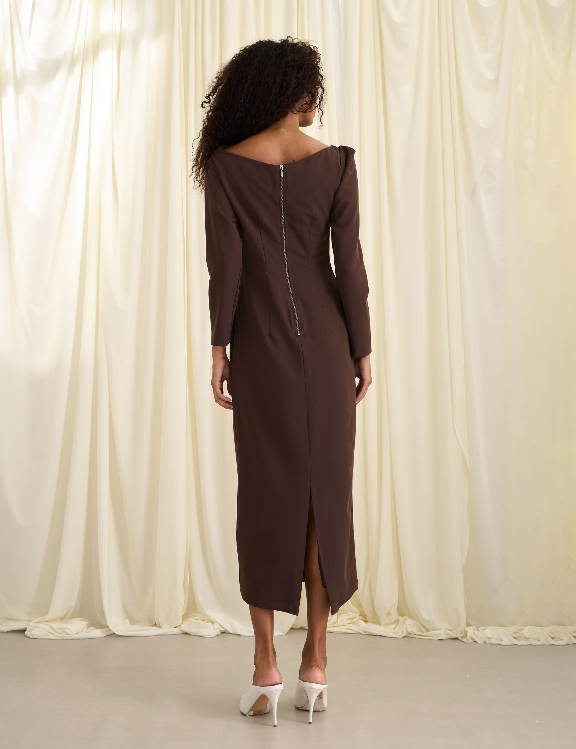 Vestido Arlete Alfaiataria Marrom