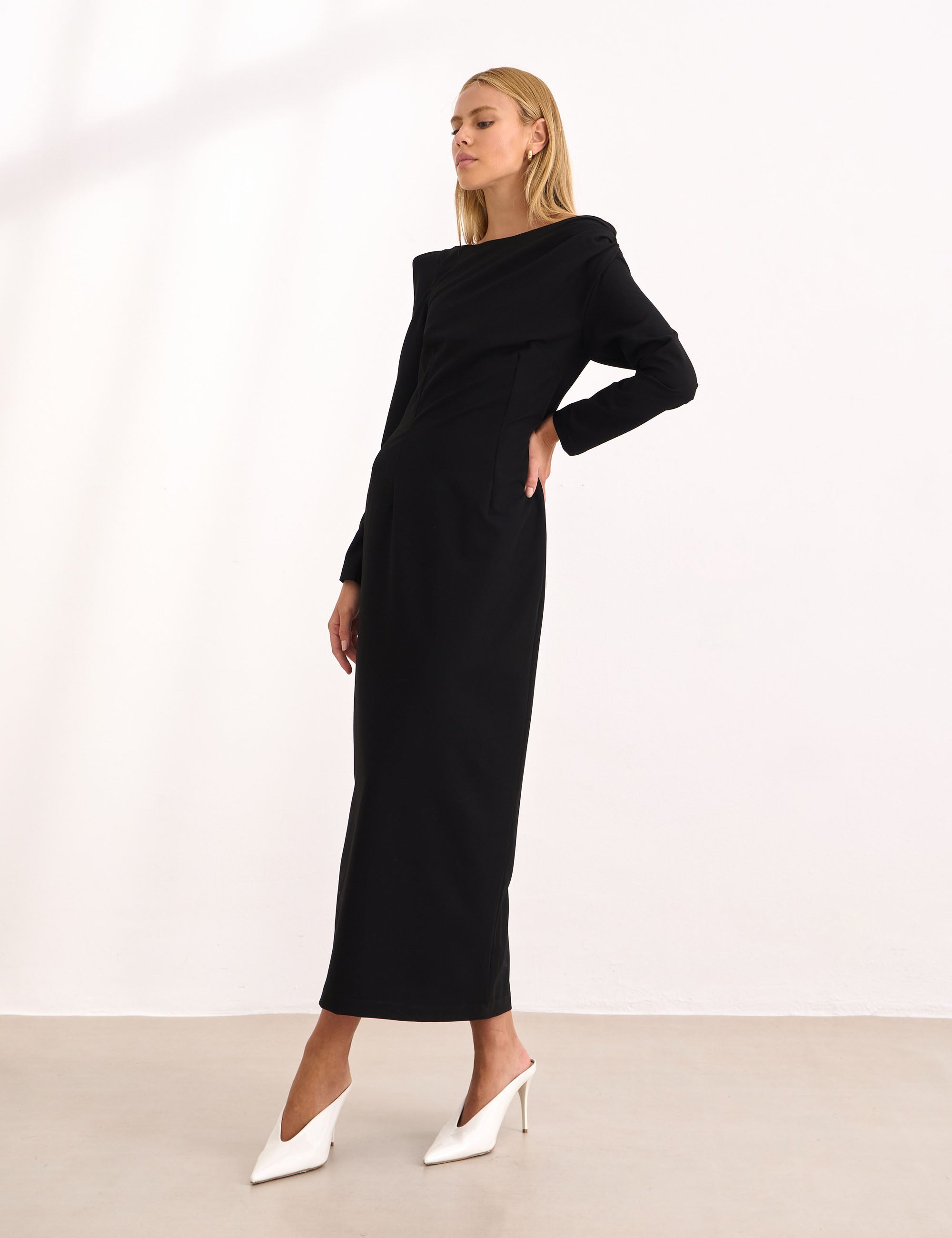 Vestido Arlete Alfaiataria Preto