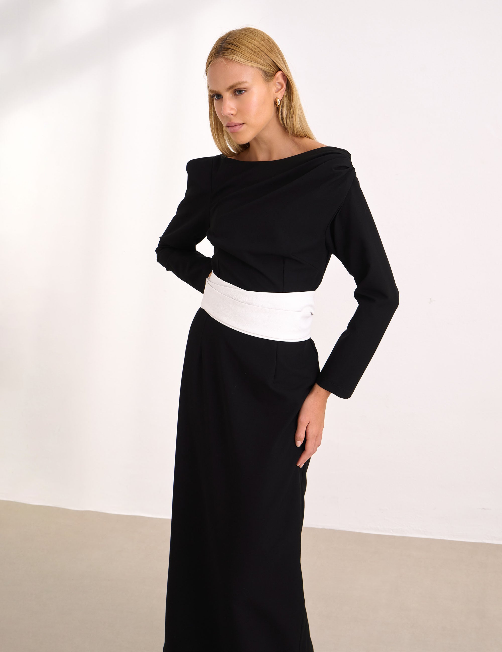 Vestido Arlete Alfaiataria Preto