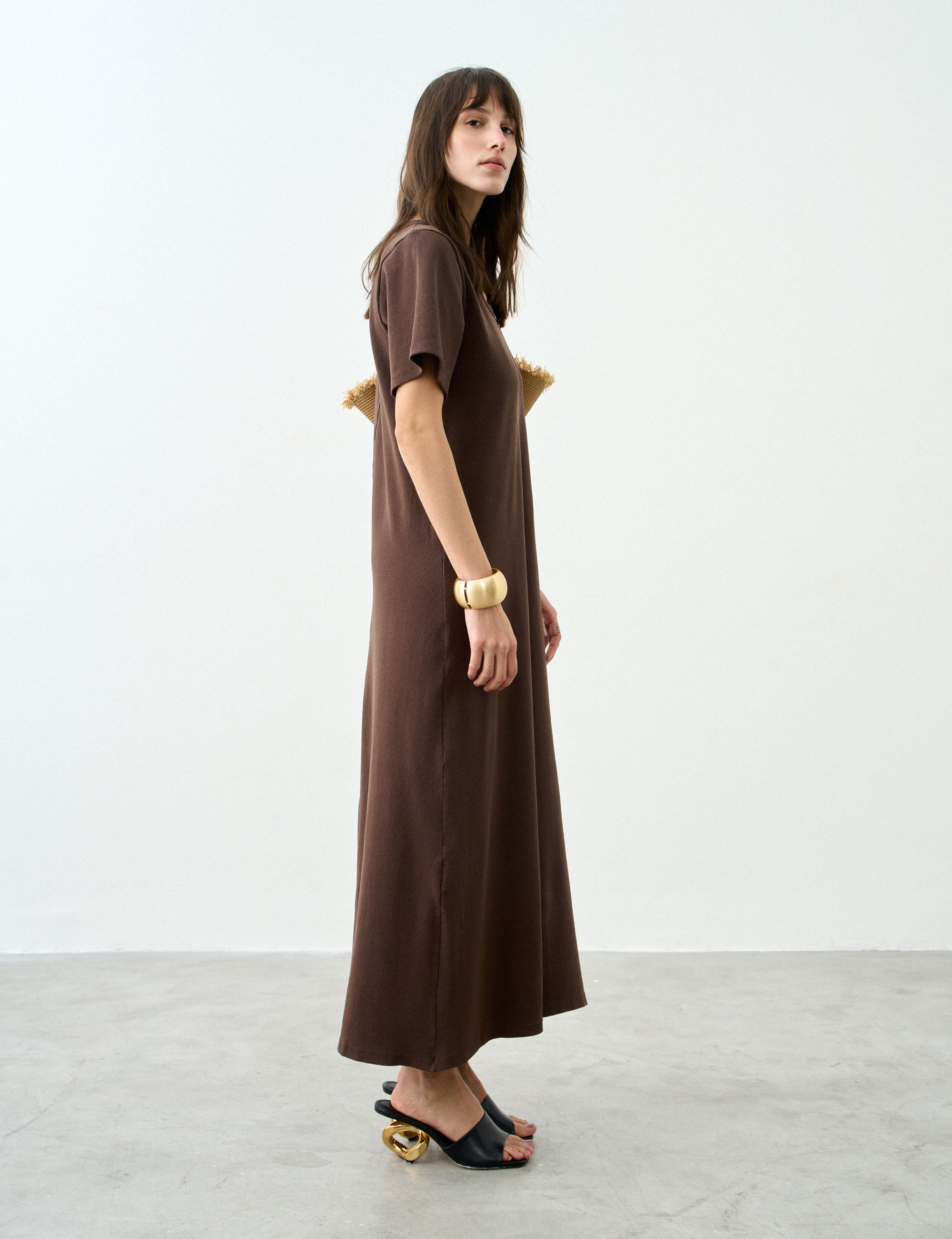 Vestido Camila Confort Marrom