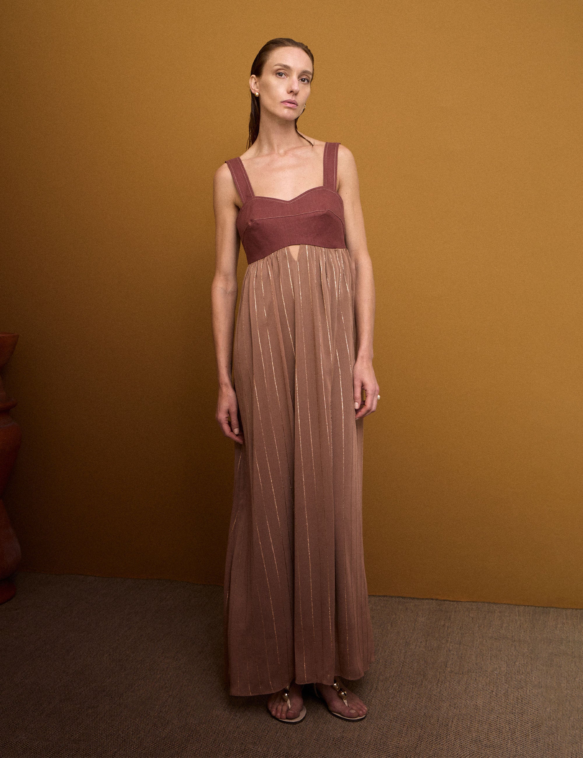 Vestido Celina Chiffon Marrom