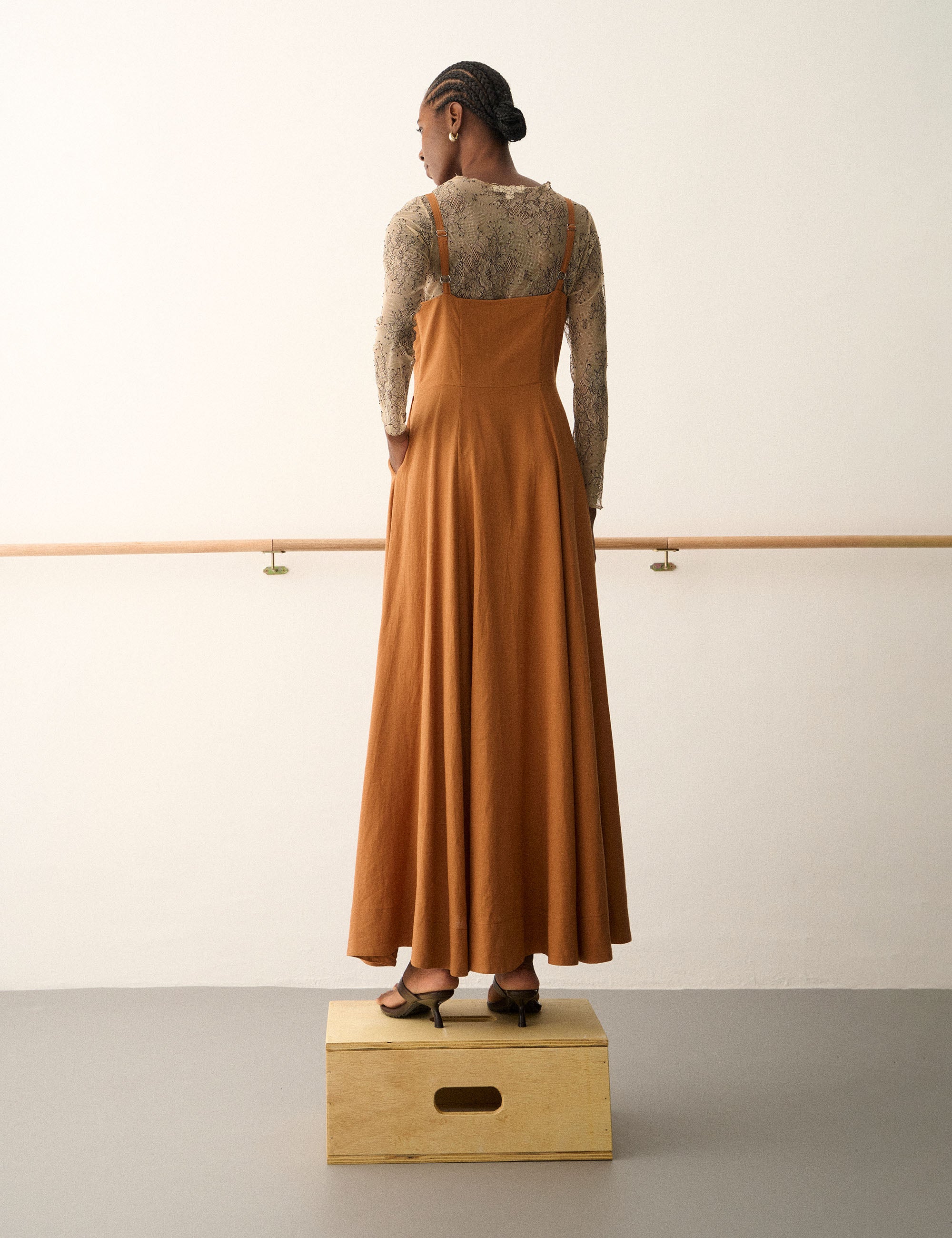 Vestido Florence Viscolinho Amêndoa