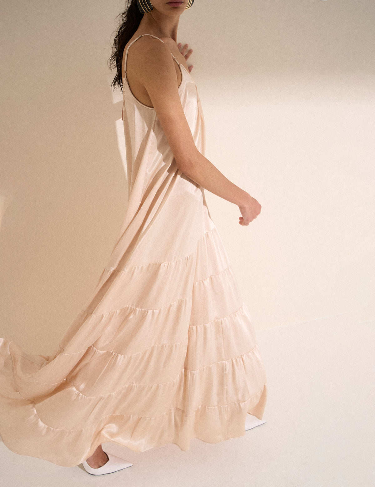 Vestido Fluido Cetim Crinkle Pérola