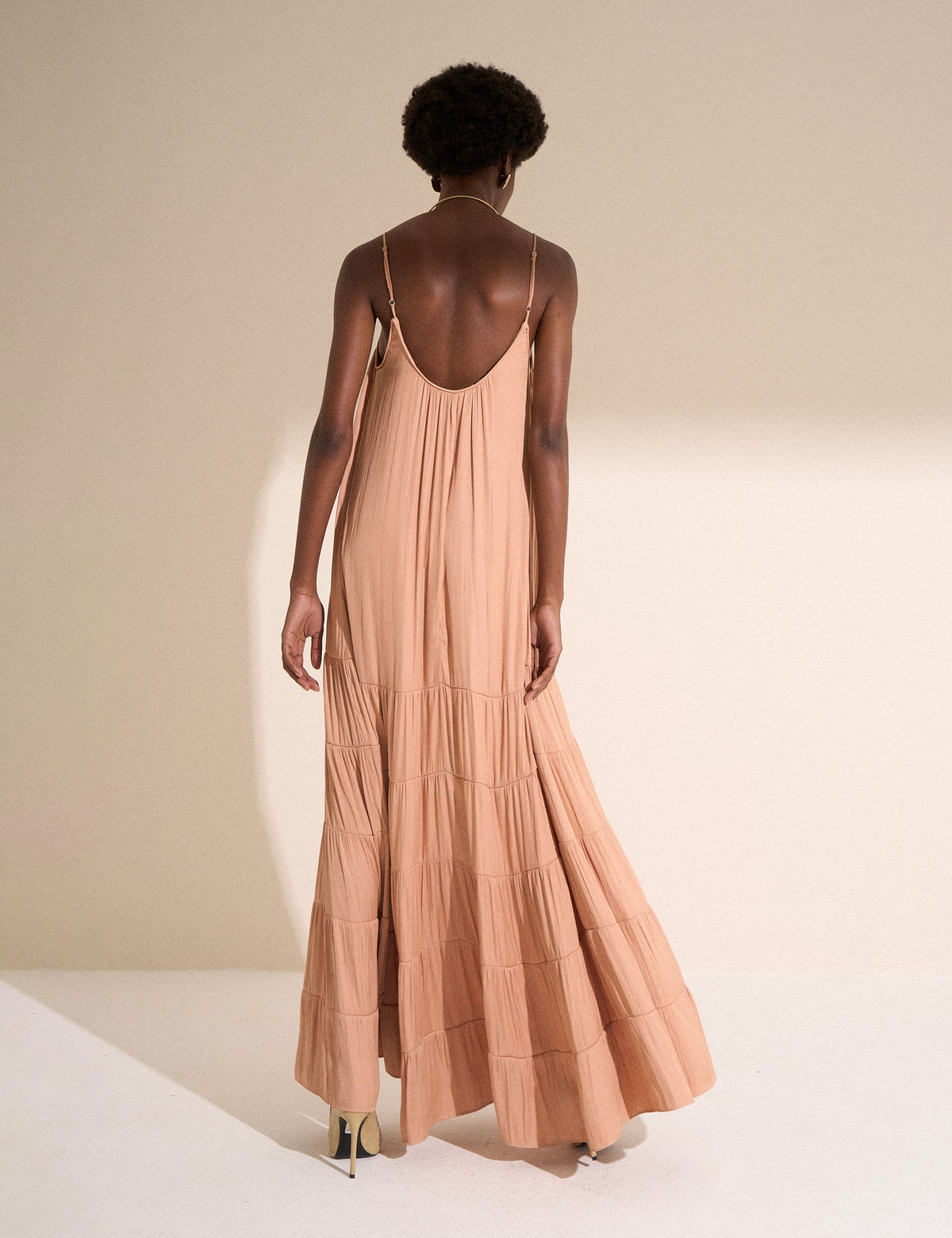 Vestido Fluido Cetim Pêssego