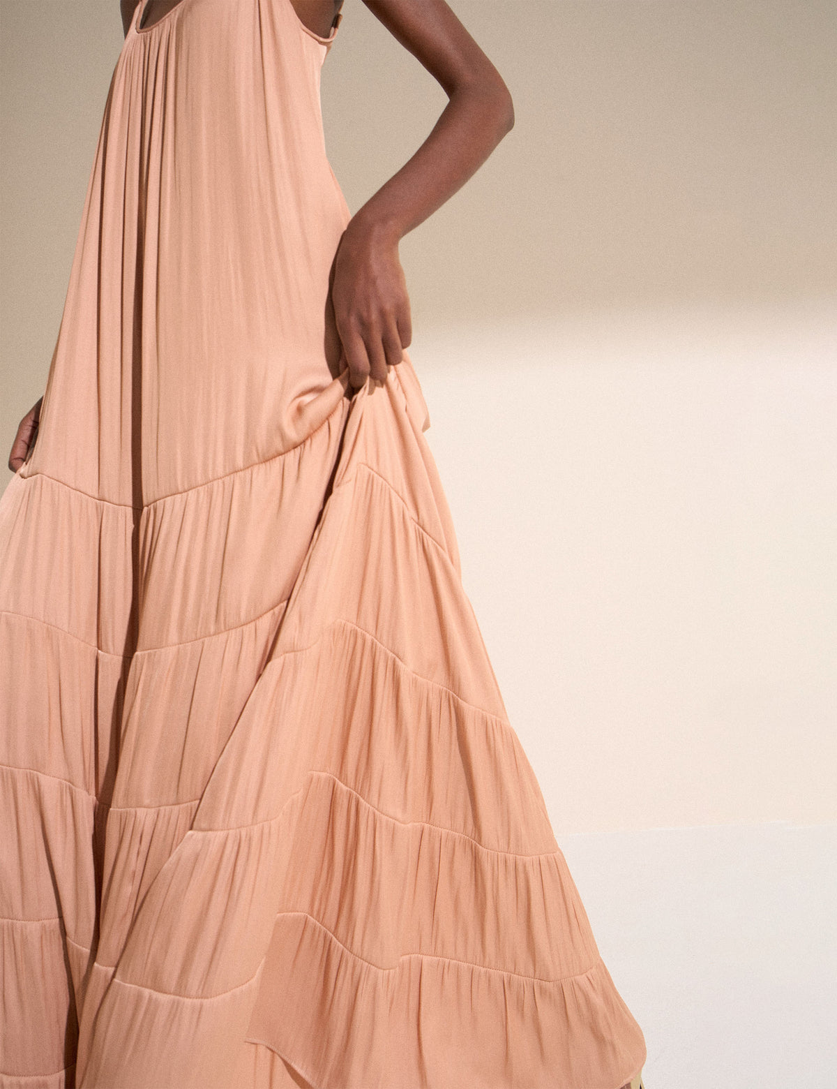 Vestido Fluido Cetim Pêssego