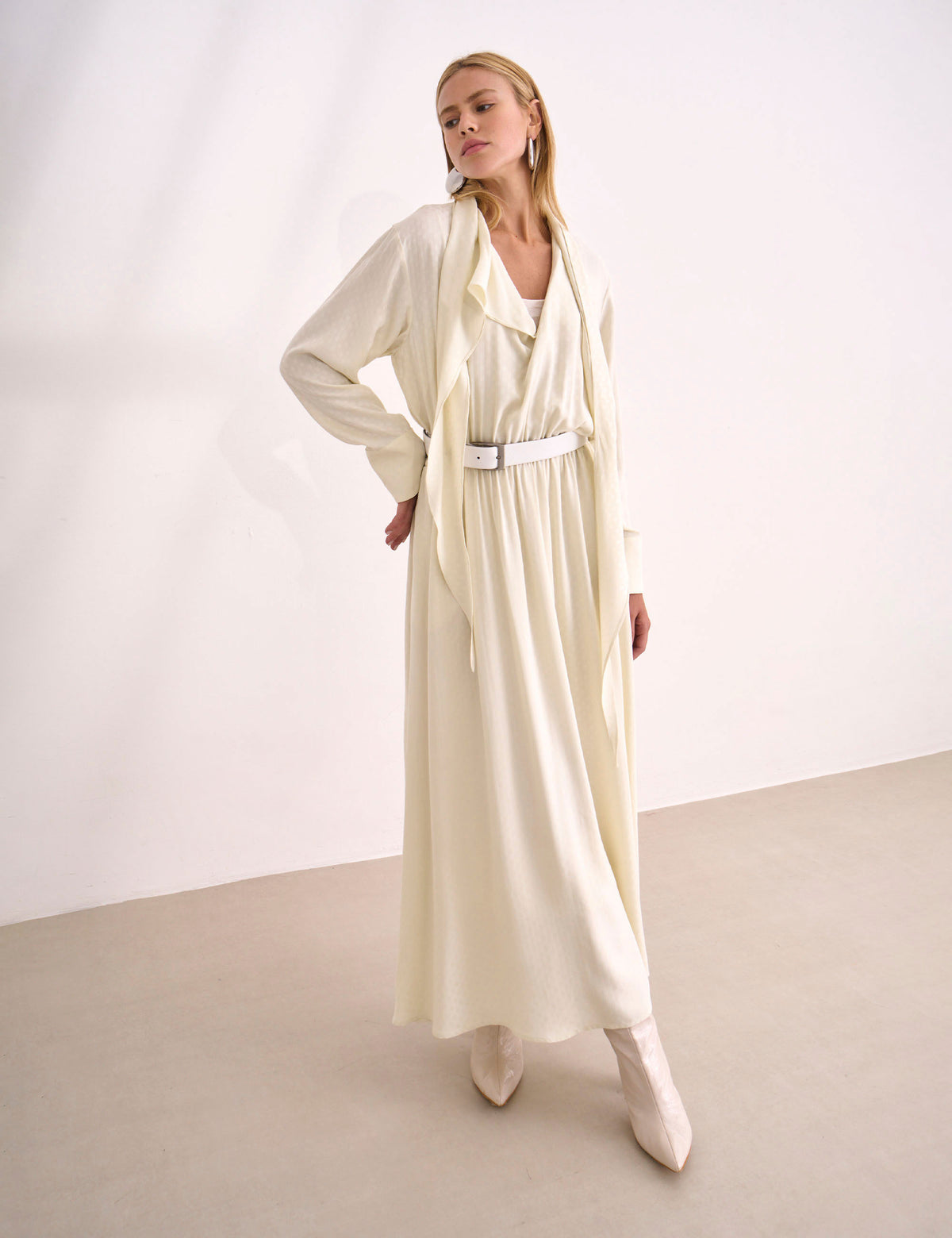 Vestido Karina Jacquard Marfim