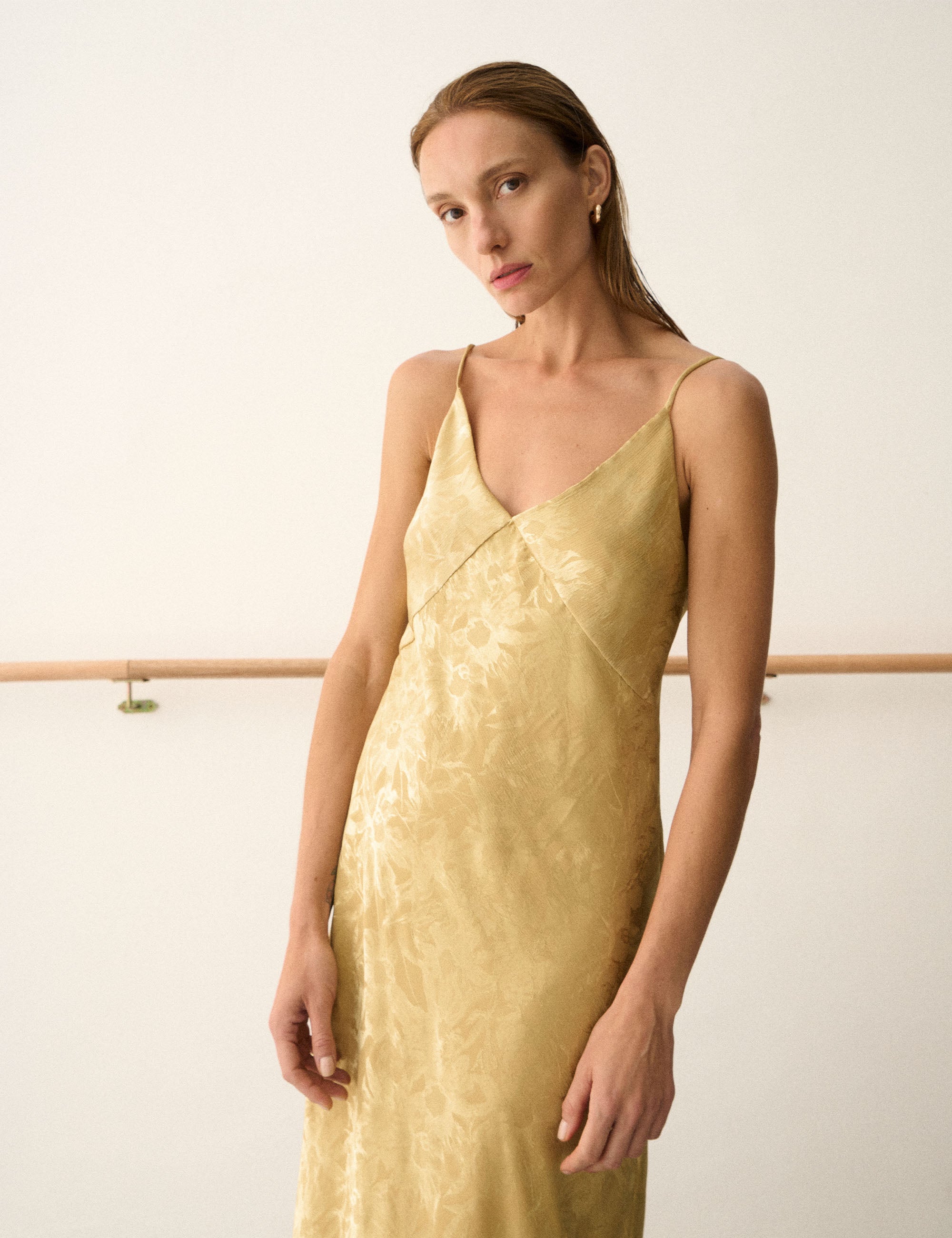 Vestido Lace Jacquard Mostarda