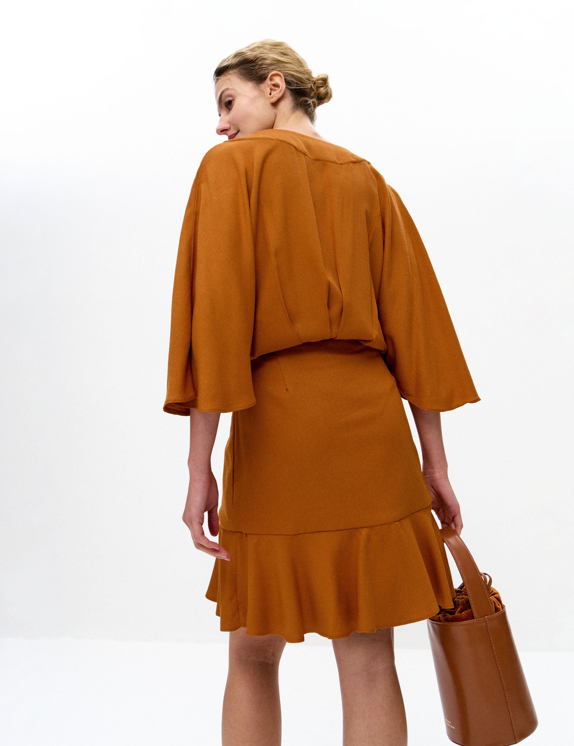 Vestido Layla Viscose Amêndoa