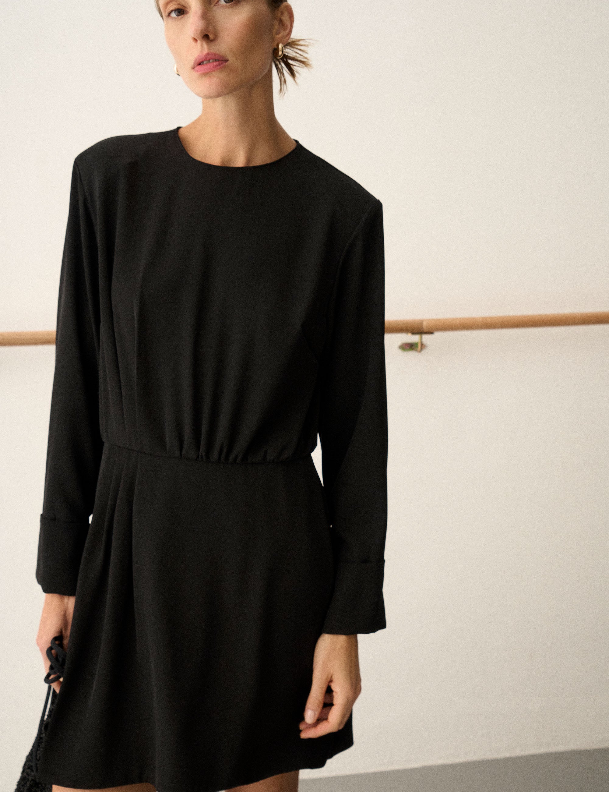 Vestido Mayla Fluido Preto