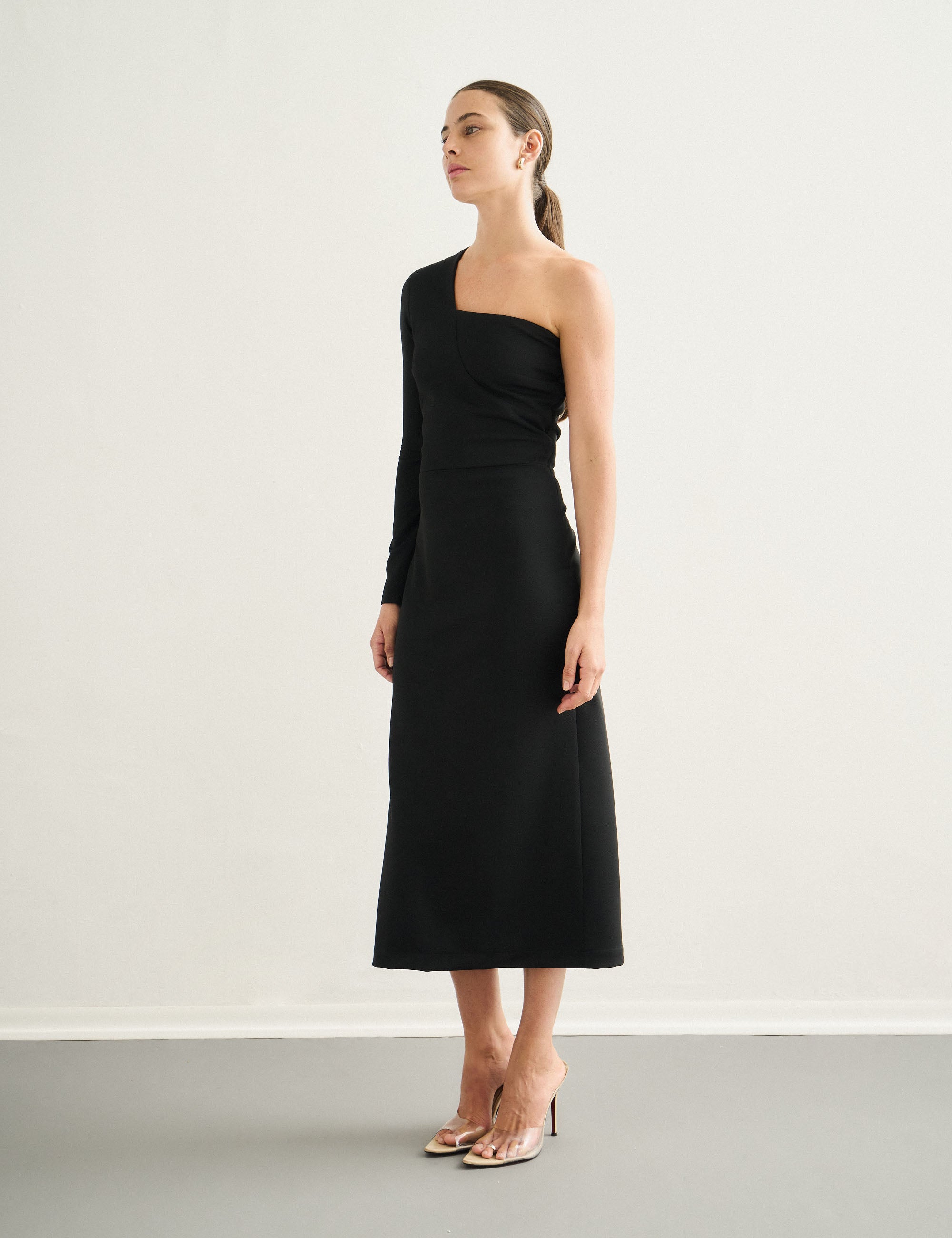 Vestido Ombro Malha Preto