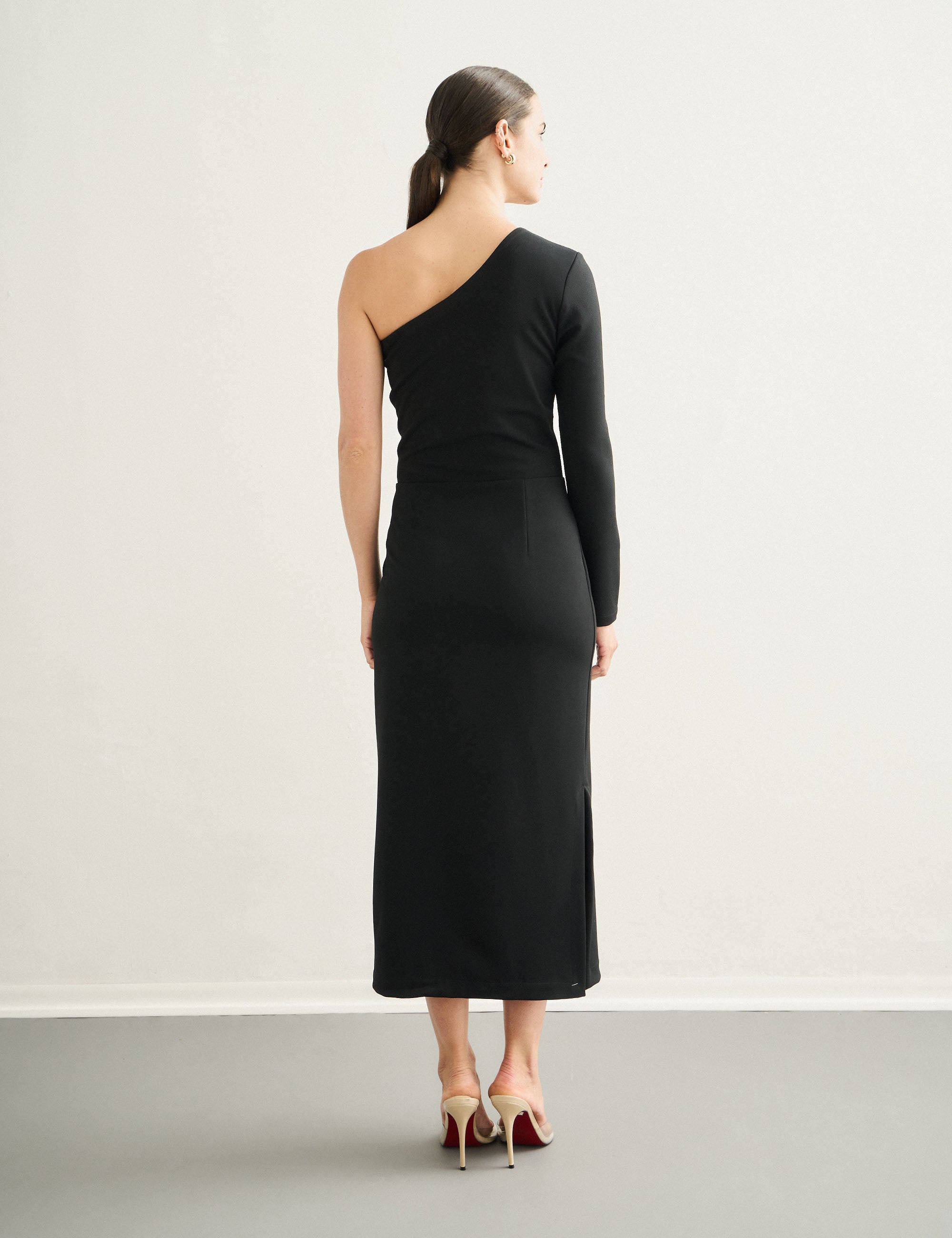 Vestido Ombro Malha Preto