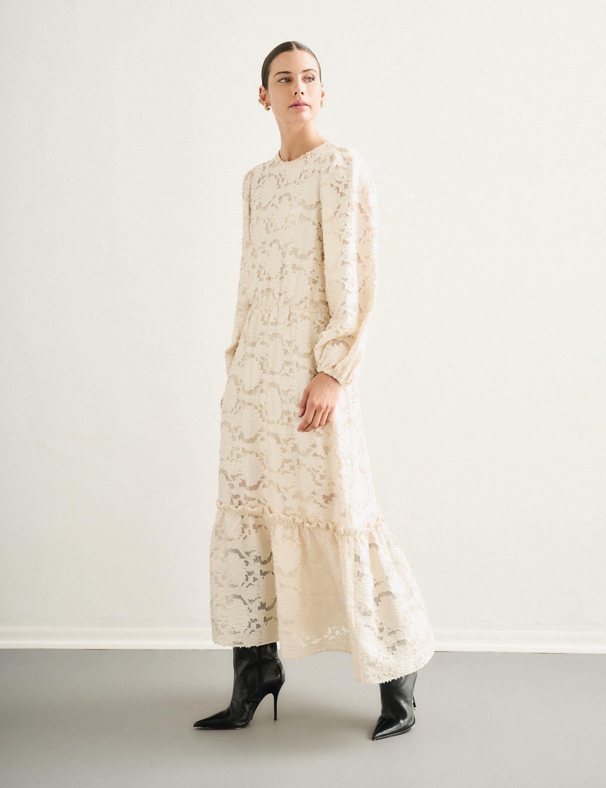 Vestido Saskia Jacquard Perola