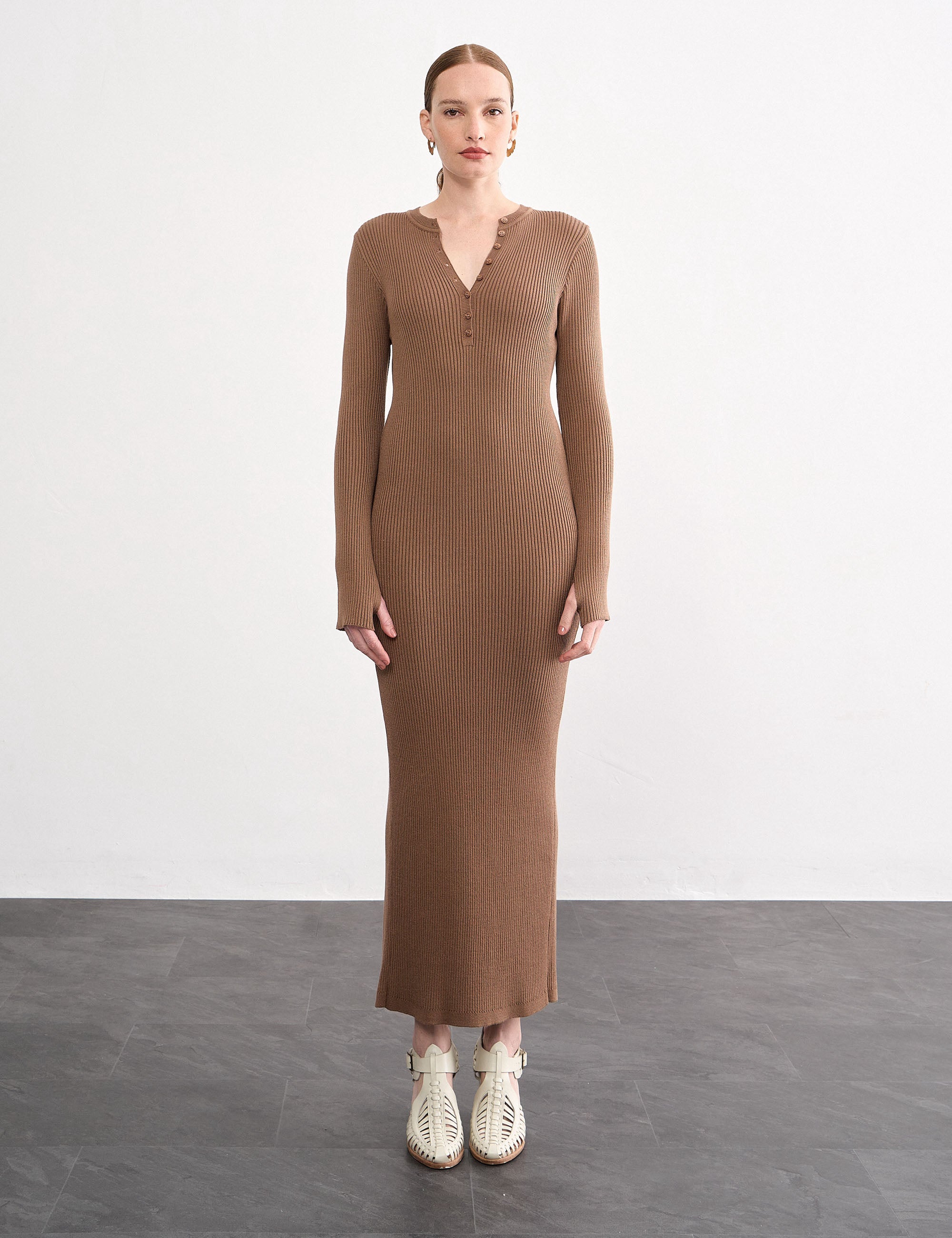 Vestido Yani Tricot Camelo